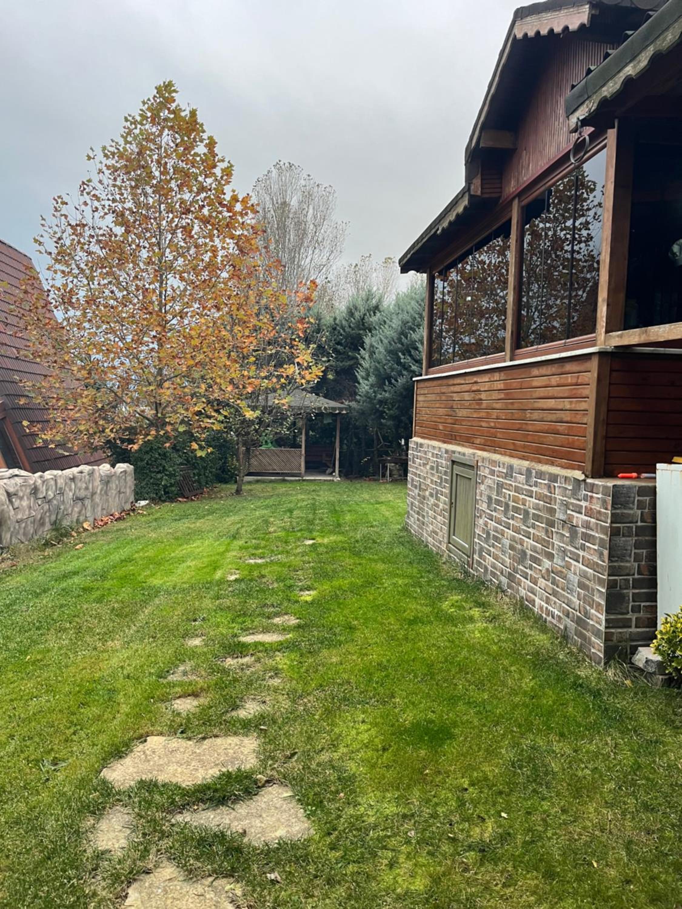 Terrace Bungalov