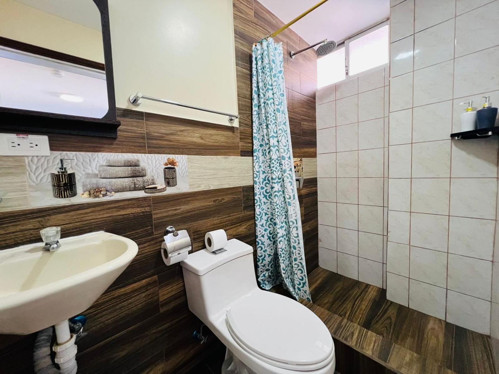 Luxury Penthouse with Jacuzzy 6 bedroom