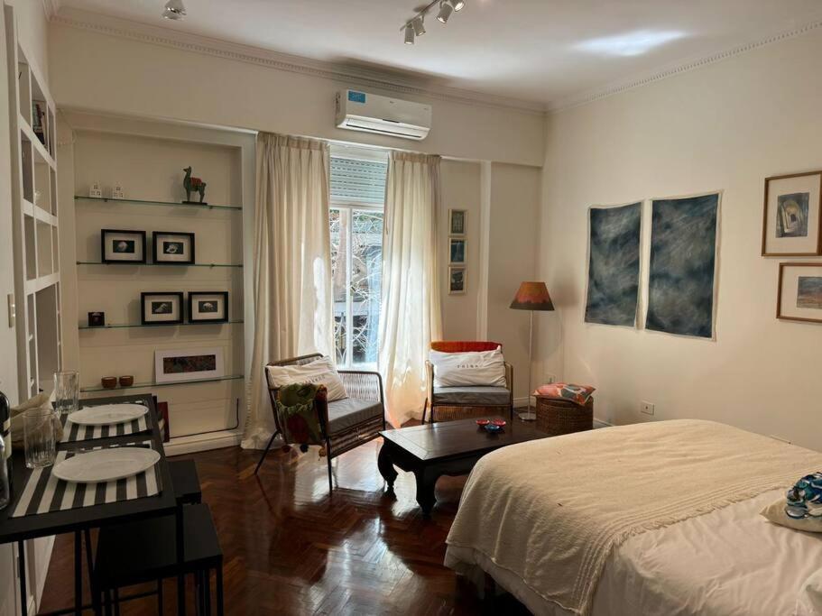 Charming Atelier in the heart of Recoleta