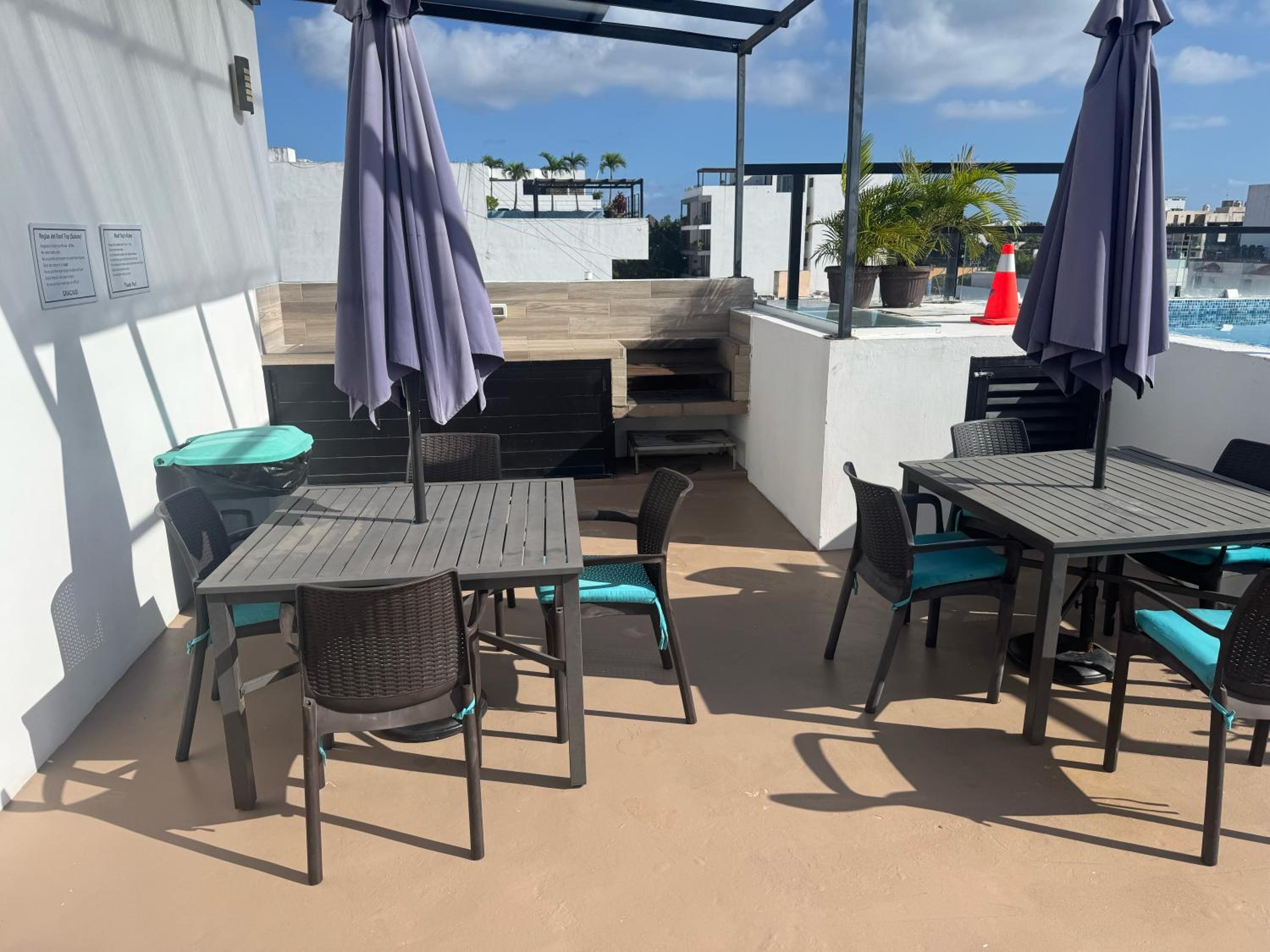 Elegant 2 Bedrooms Apartment Paraiso 30 view 5