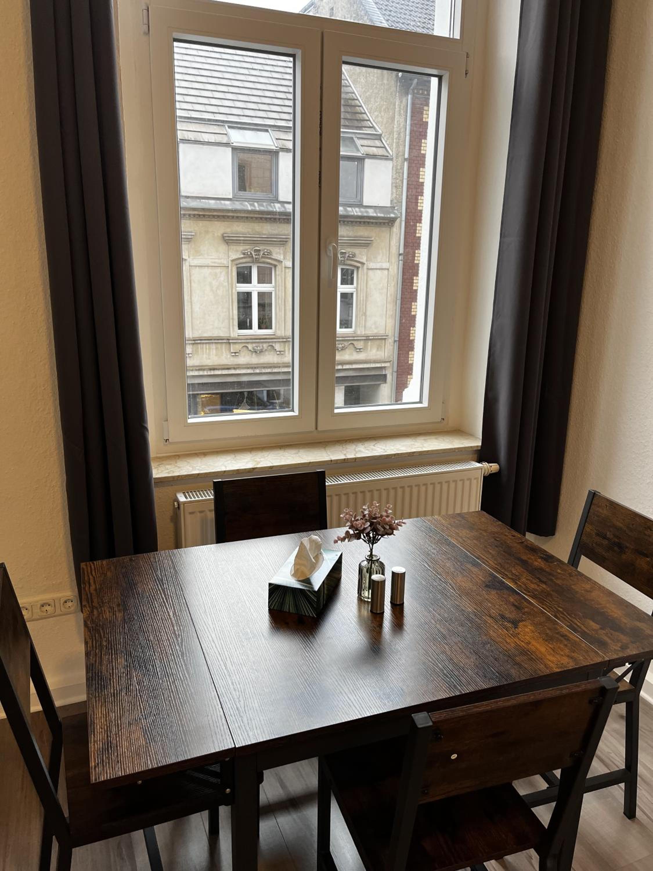 Central Private Room in Bergisch Gladbach