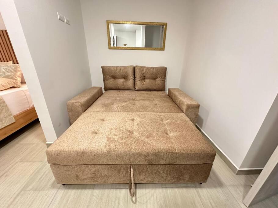 Amara 904-Lindo Apartaestudio en Laureles con hermosa vista