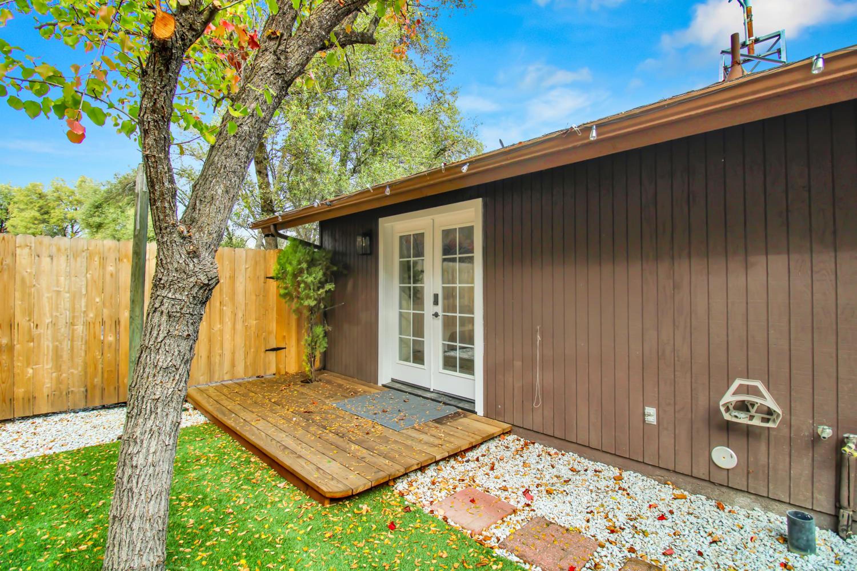 Yosemite Forest Villa