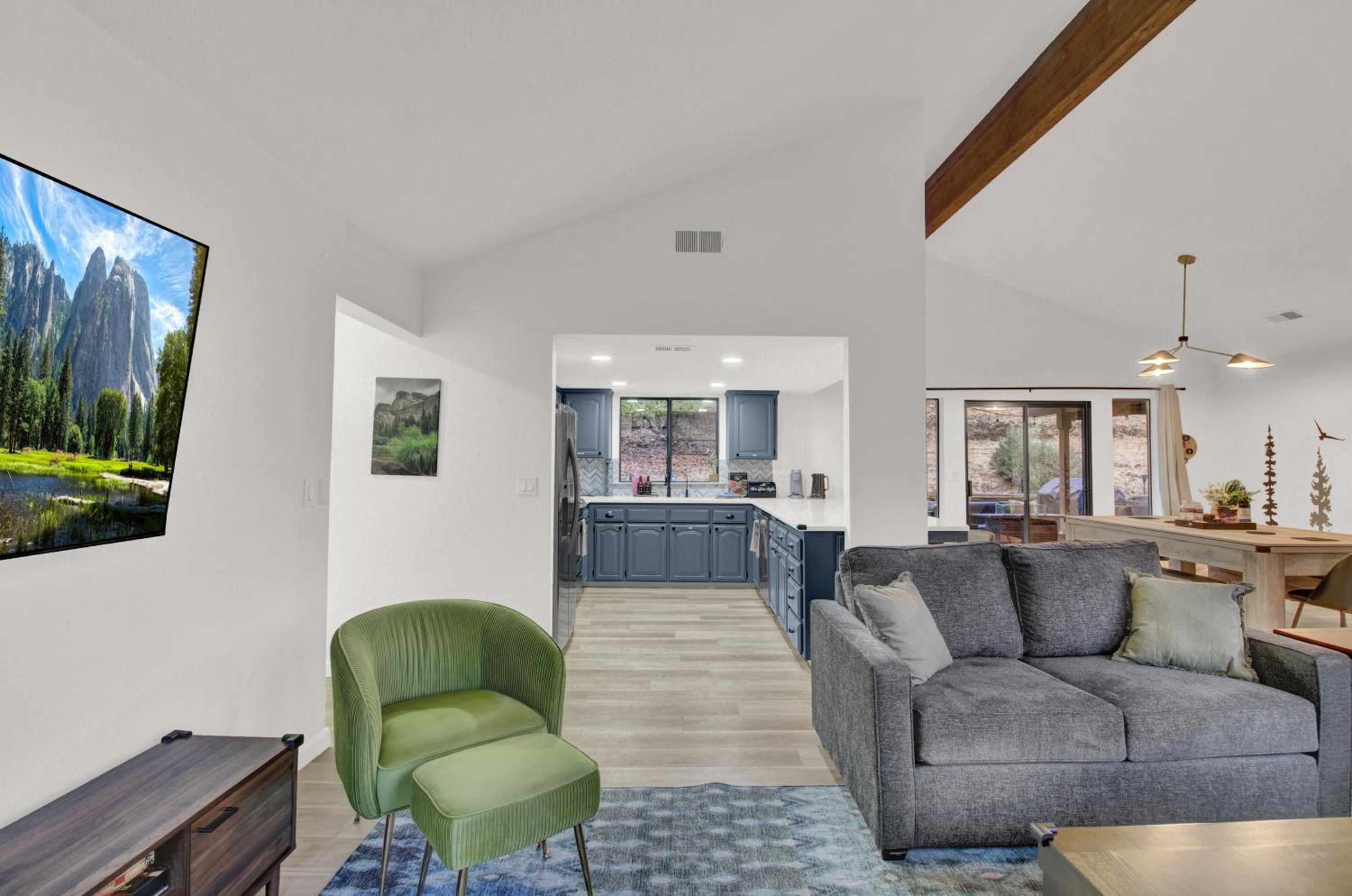 Yosemite Forest Villa
