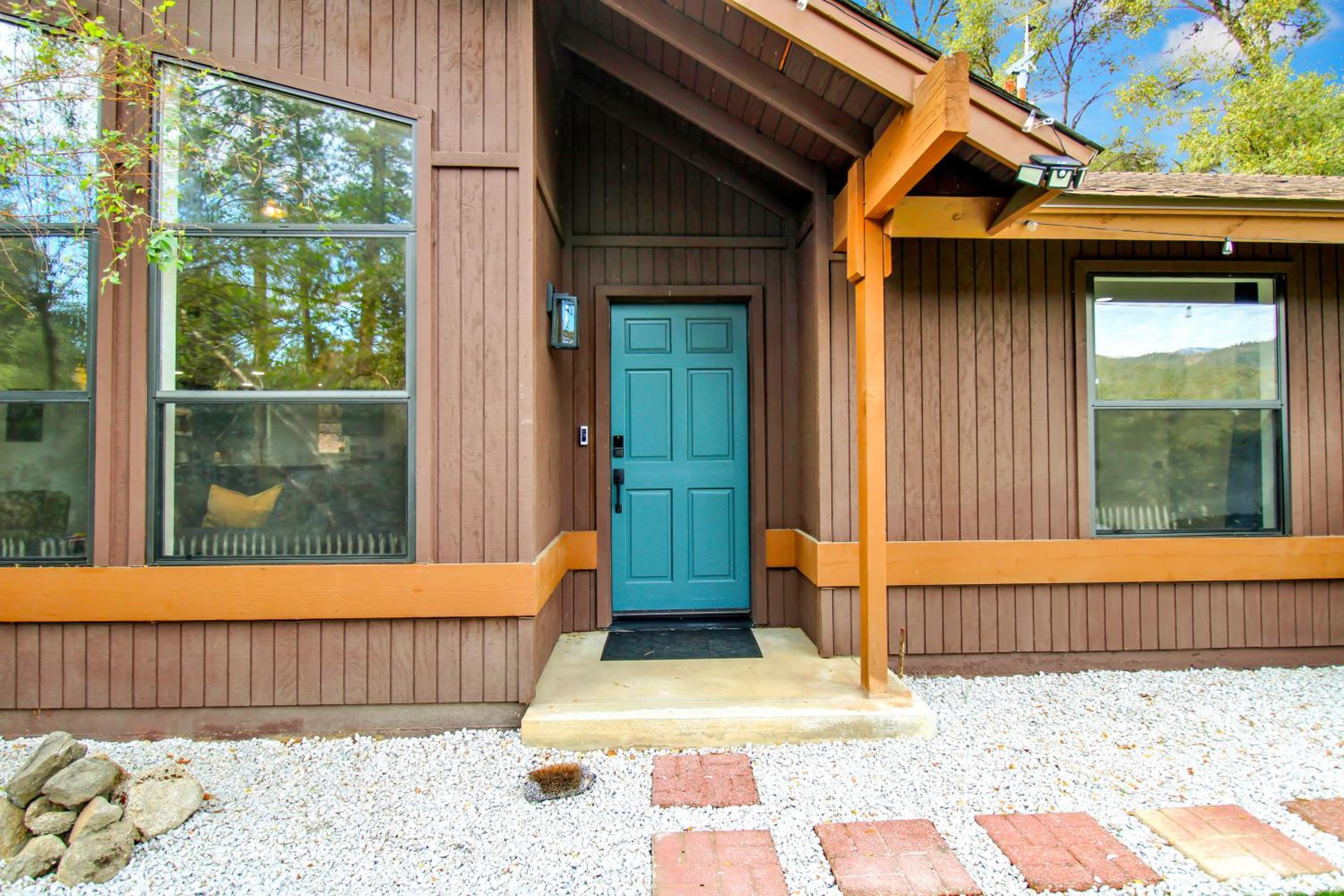 Yosemite Forest Villa