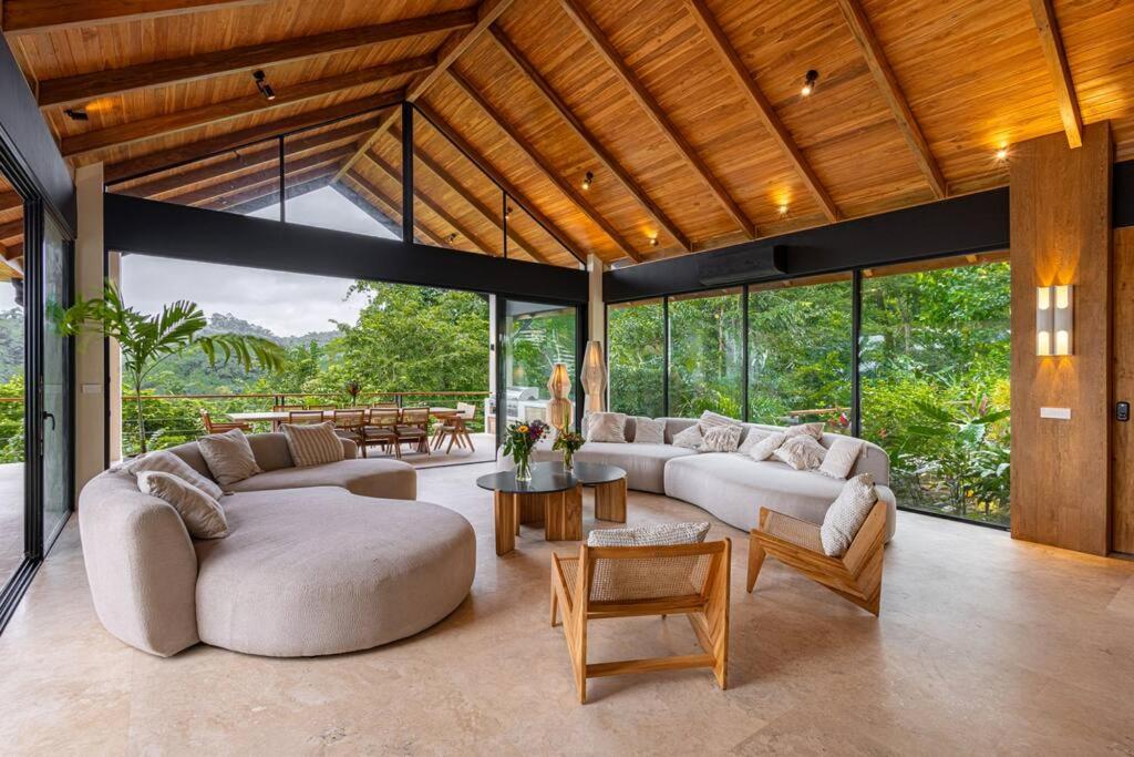 Villa Bahia Oceanview Designer Retreat Malpais