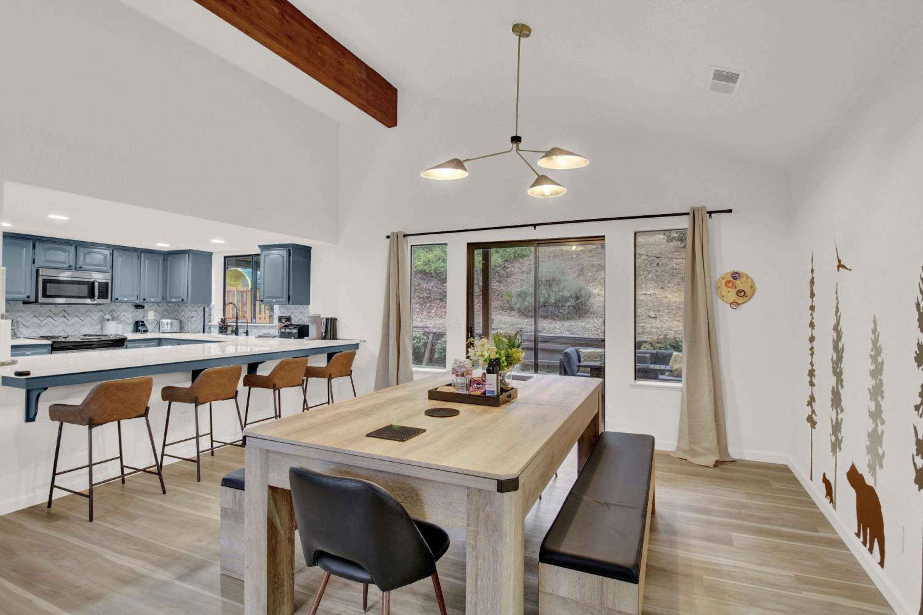 Yosemite Forest Villa
