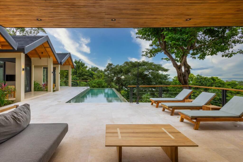 Villa Bahia Oceanview Designer Retreat Malpais