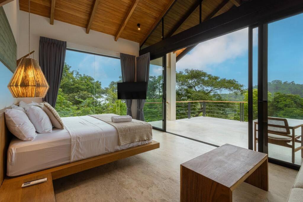 Villa Bahia Oceanview Designer Retreat Malpais