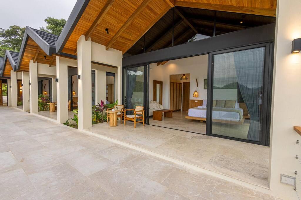 Villa Bahia Oceanview Designer Retreat Malpais