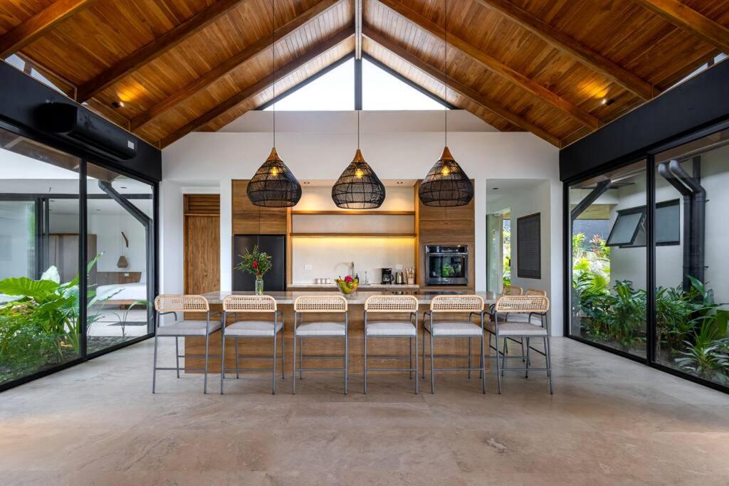Villa Bahia Oceanview Designer Retreat Malpais
