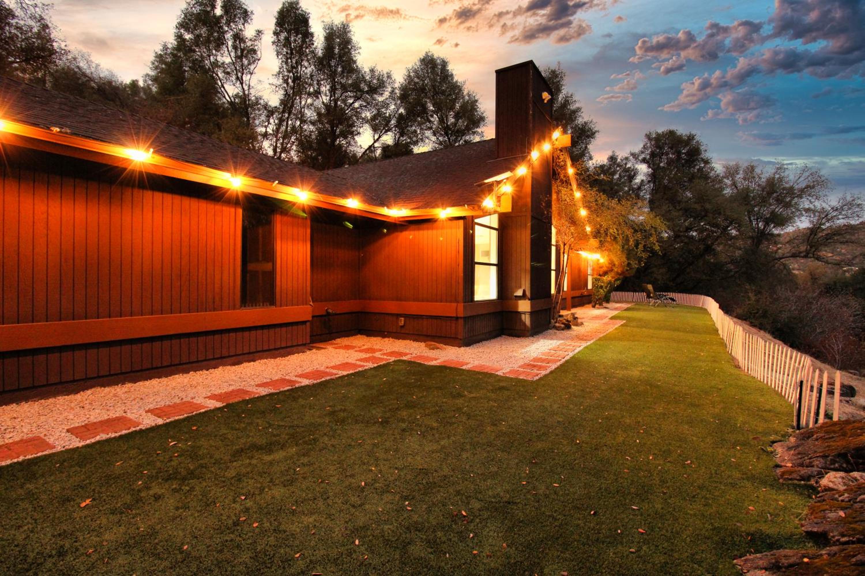 Yosemite Forest Villa