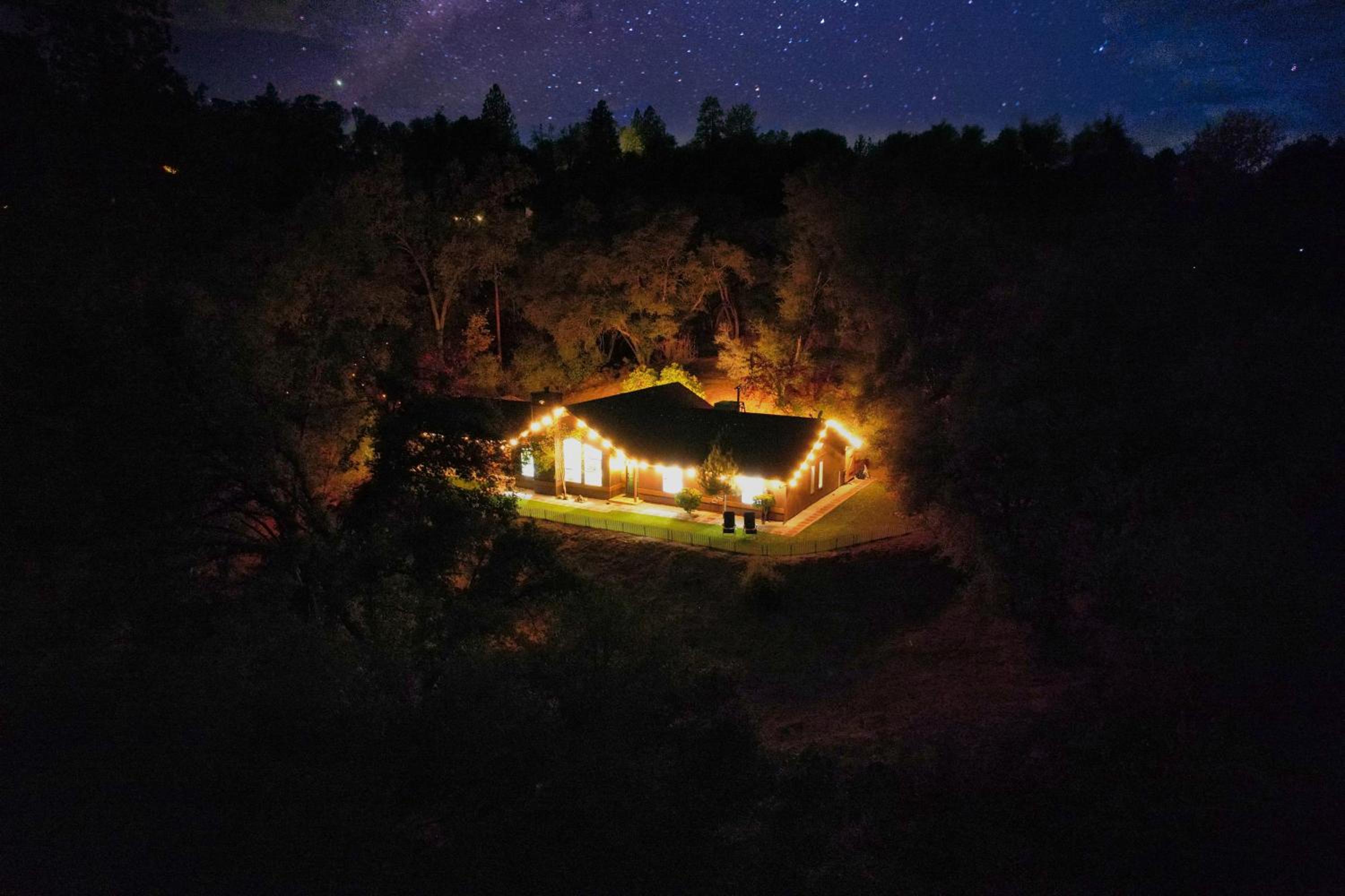 Yosemite Forest Villa