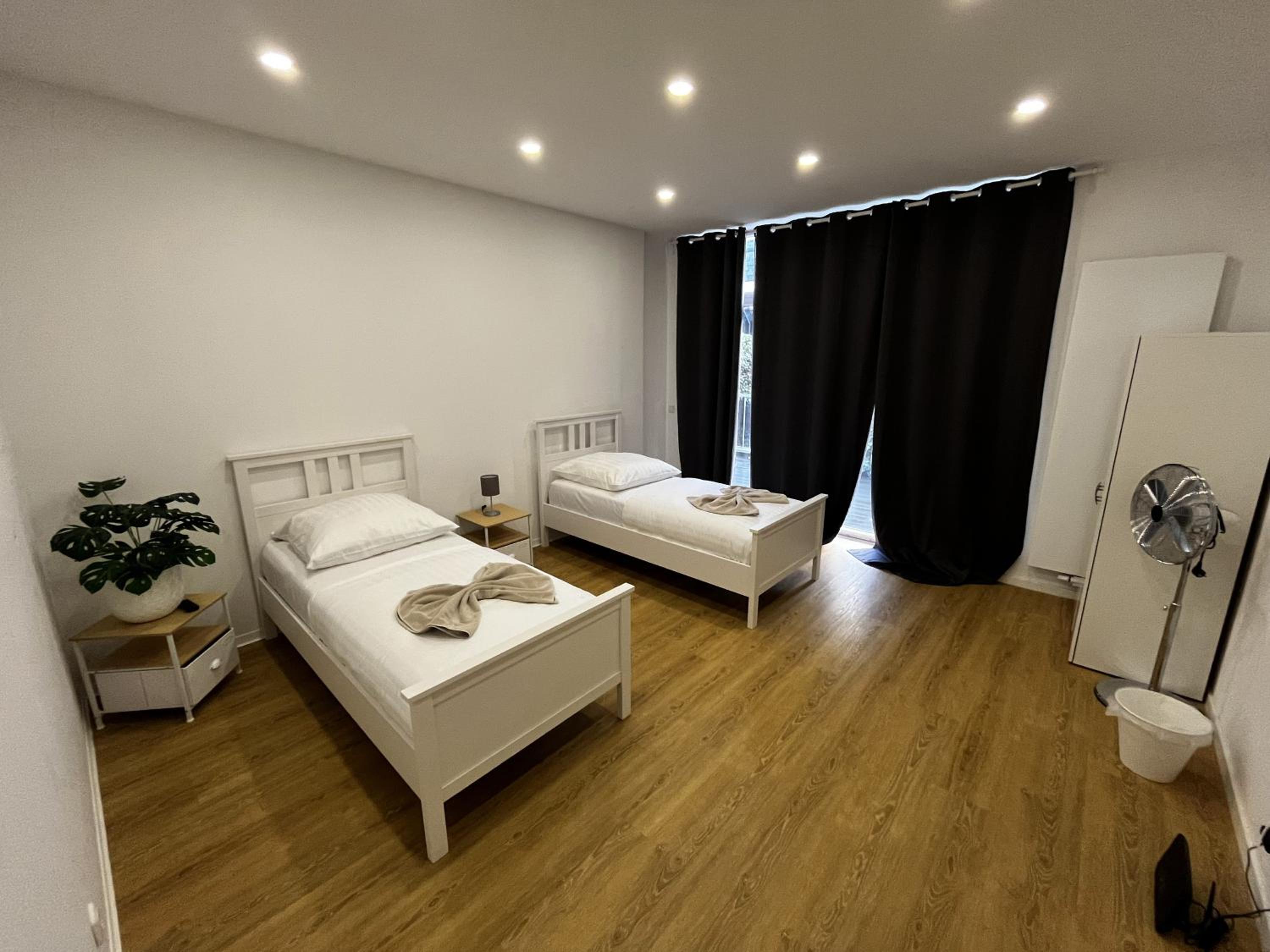 Central Private Room in Bergisch Gladbach