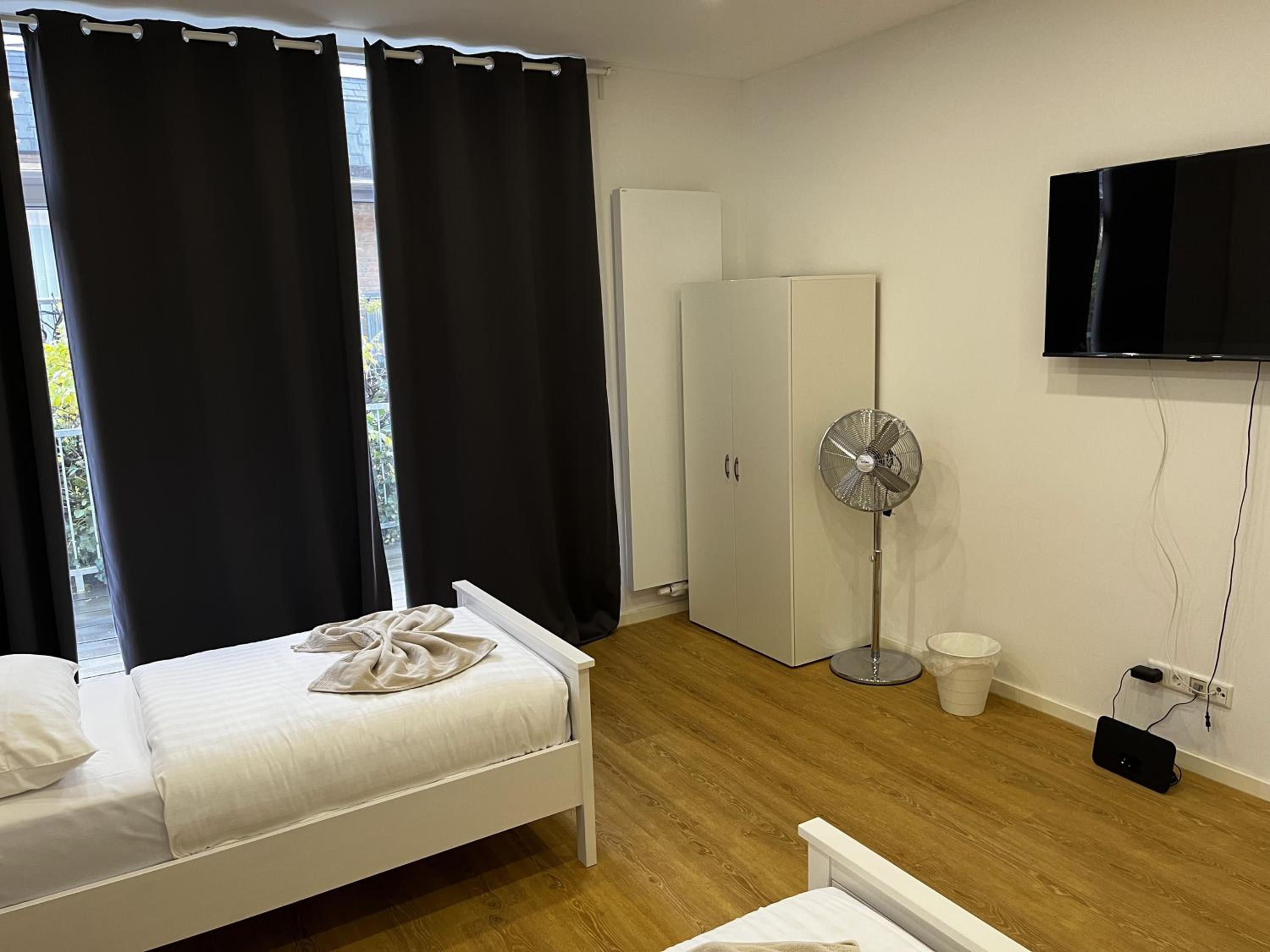 Central Private Room in Bergisch Gladbach