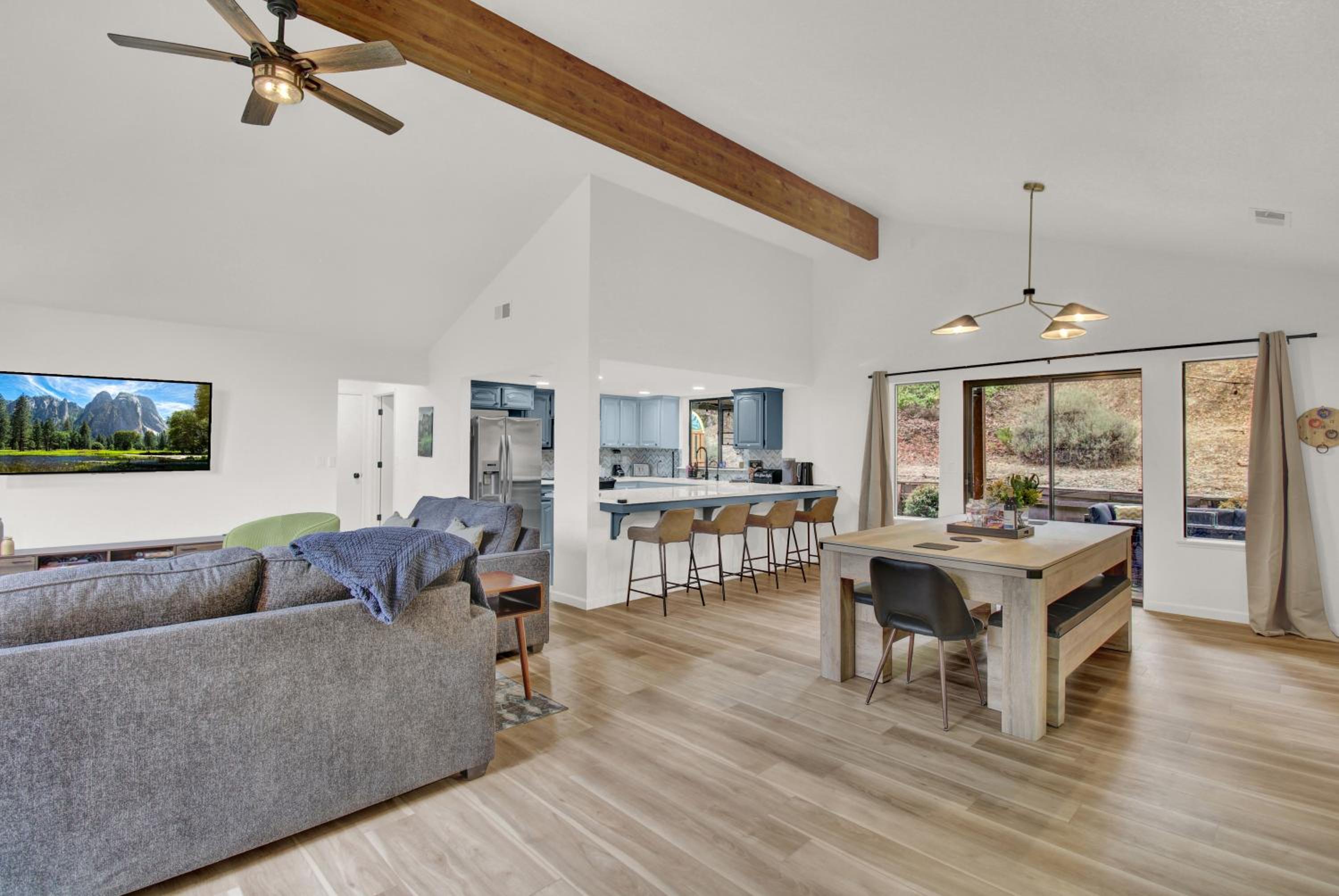 Yosemite Forest Villa