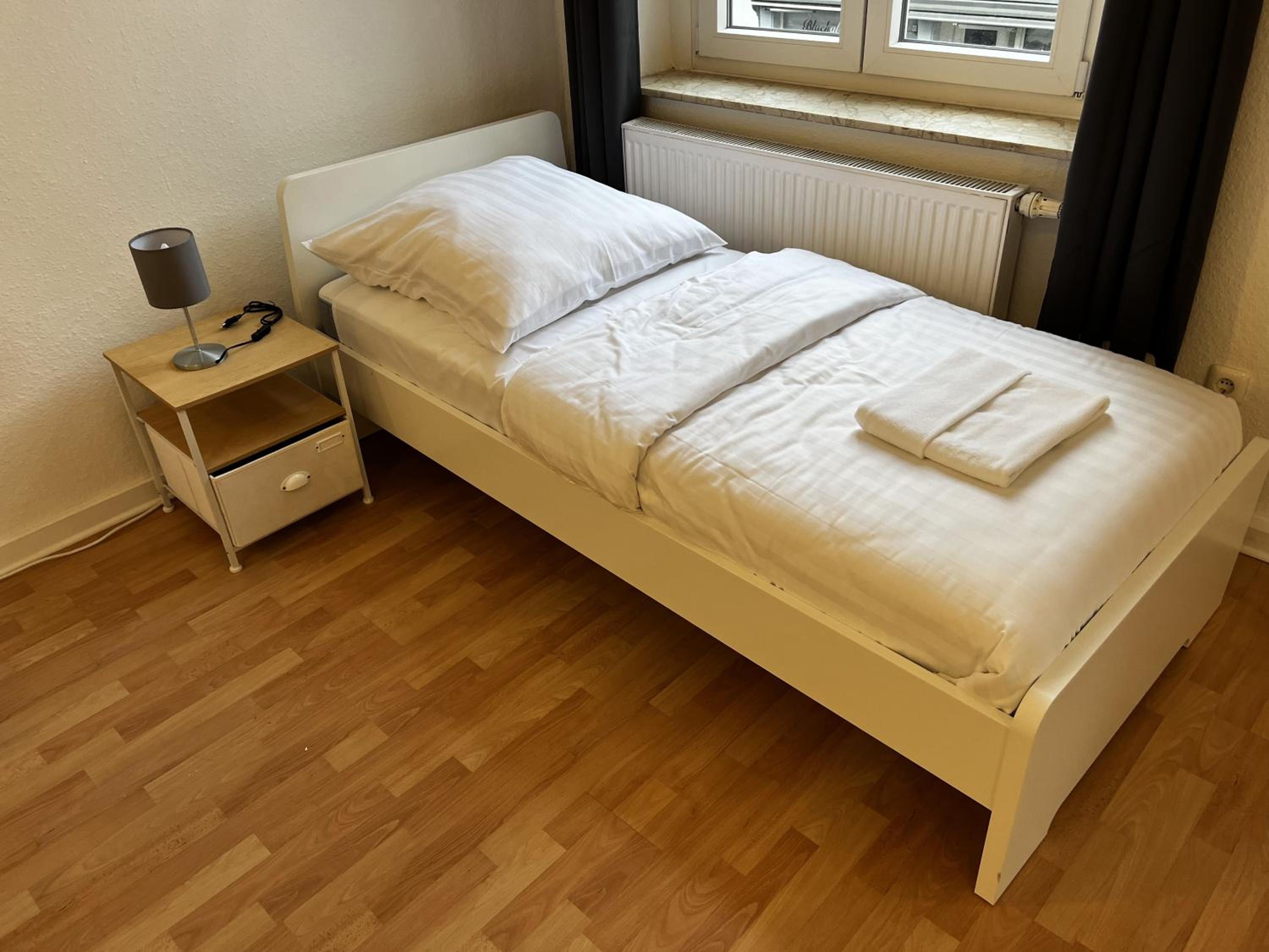 Central Private Room in Bergisch Gladbach