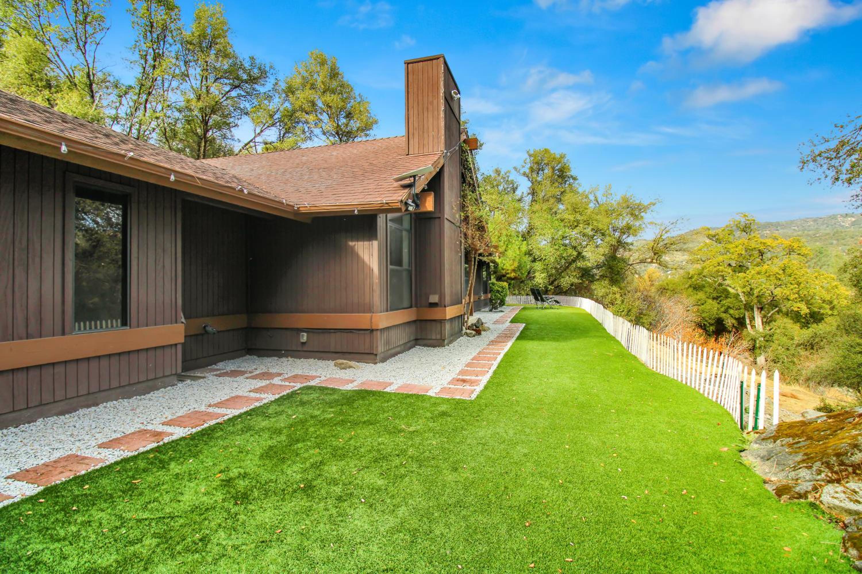 Yosemite Forest Villa