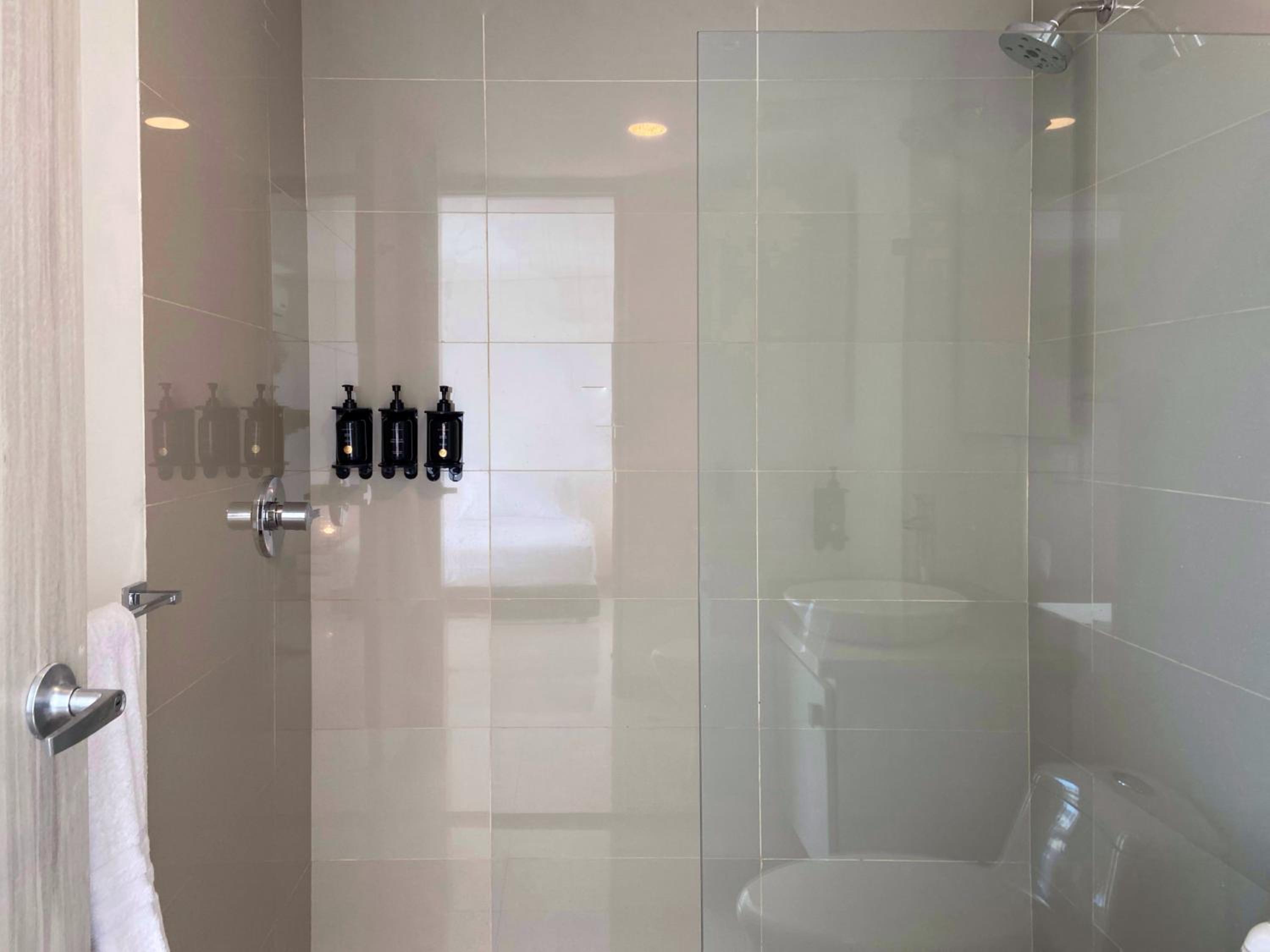 w* Prestigious 2BR w Fantastic View in CTG