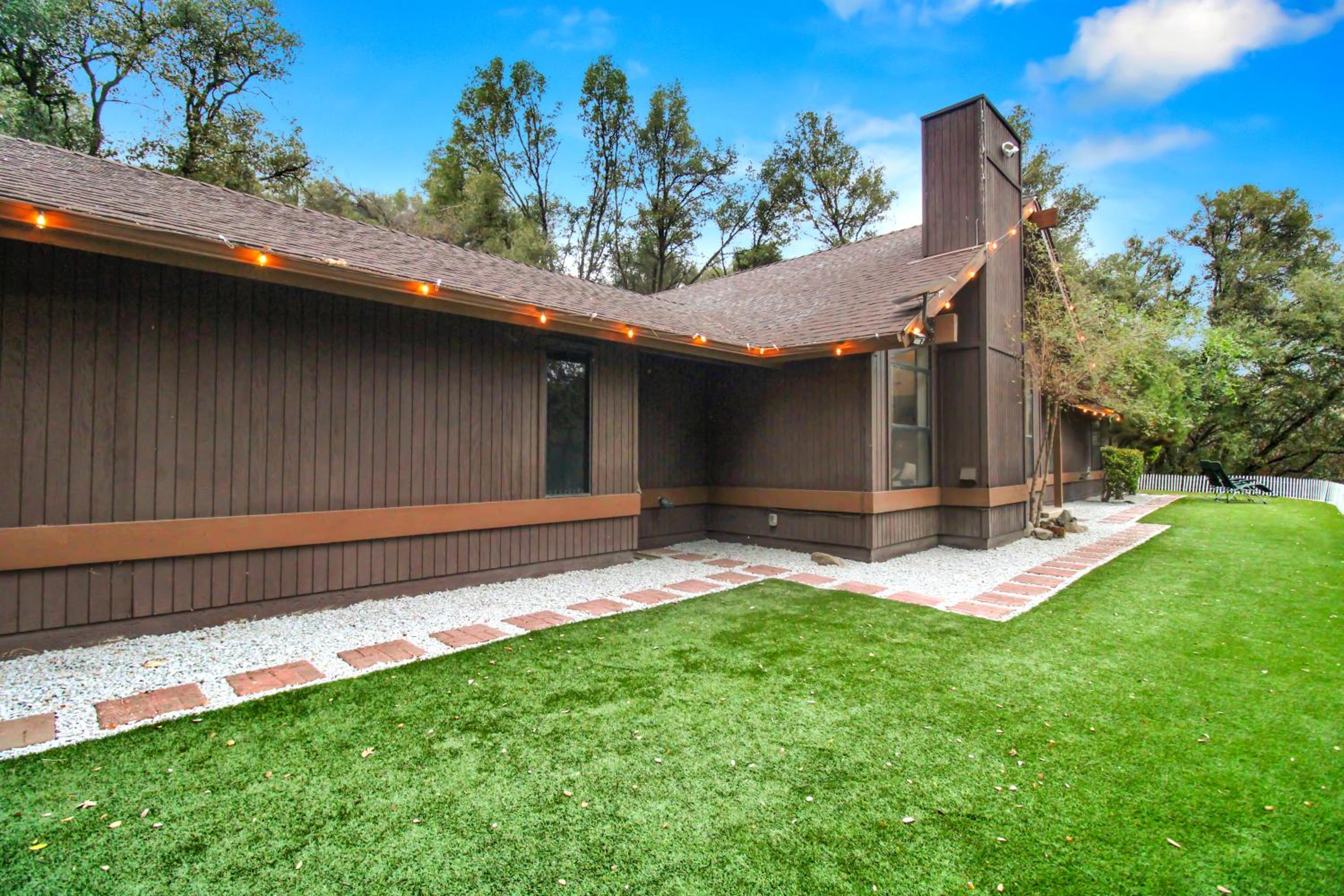 Yosemite Forest Villa