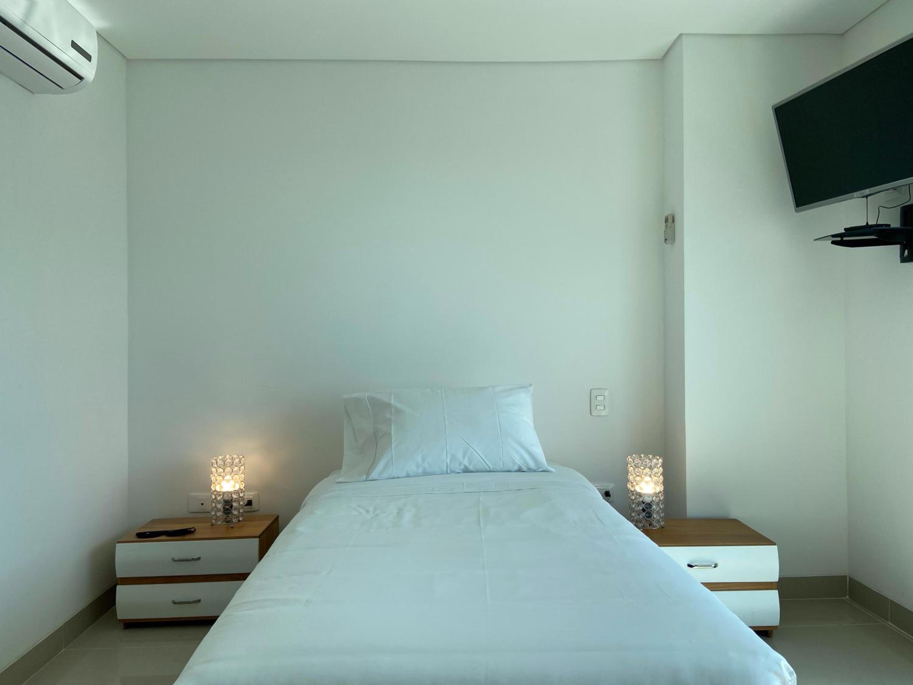 w* Prestigious 2BR w Fantastic View in CTG