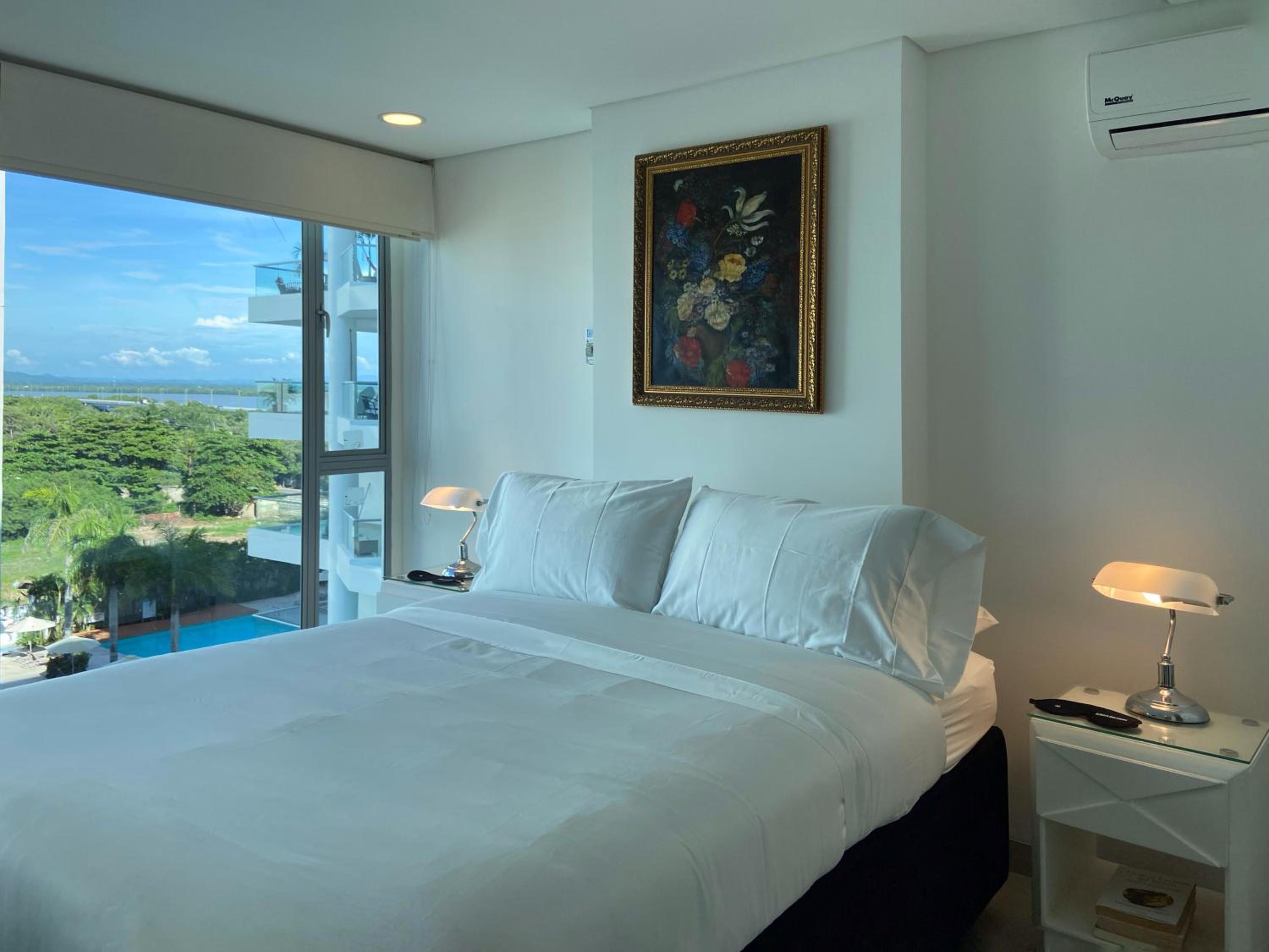 w* Prestigious 2BR w Fantastic View in CTG