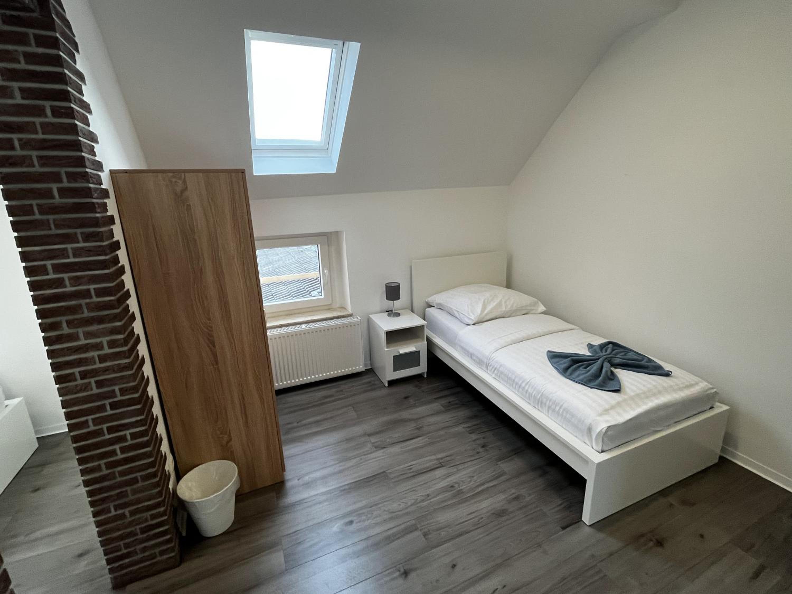 Central Private Room in Bergisch Gladbach