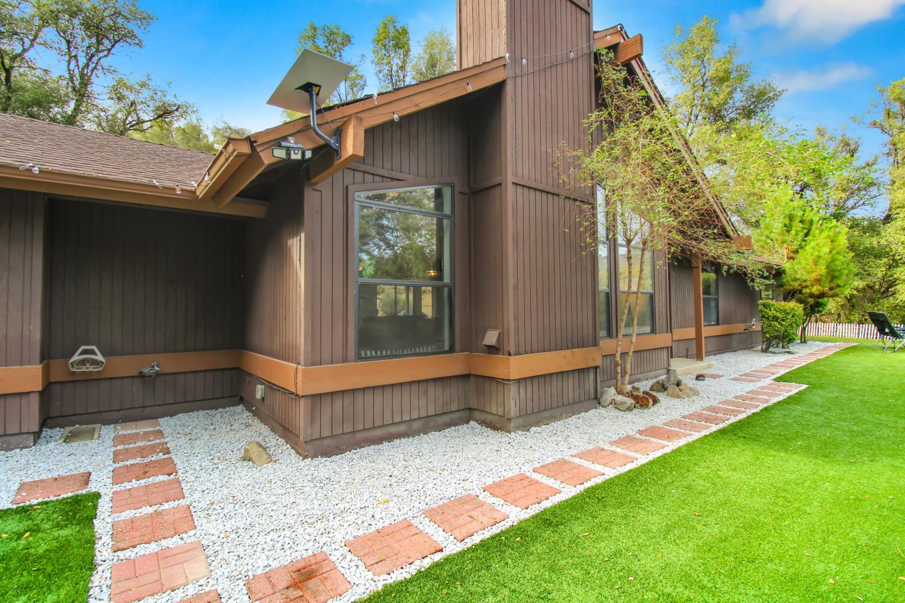 Yosemite Forest Villa