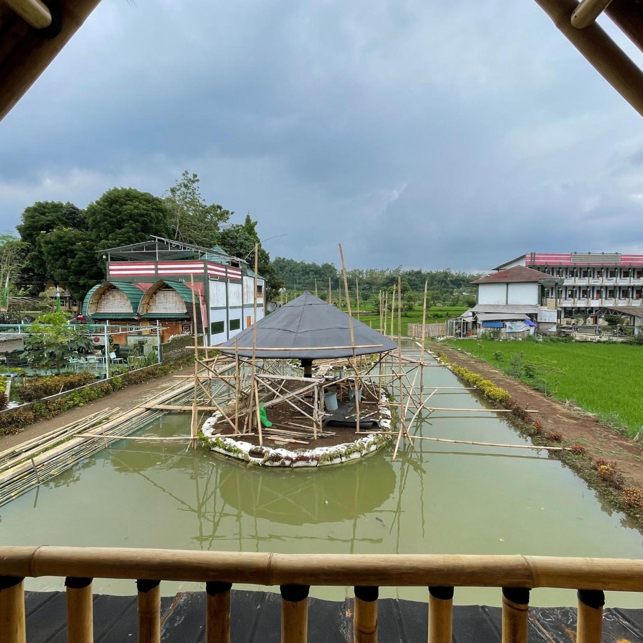 Homestay Syariah VIP Kadudampit Sukabumi view 3