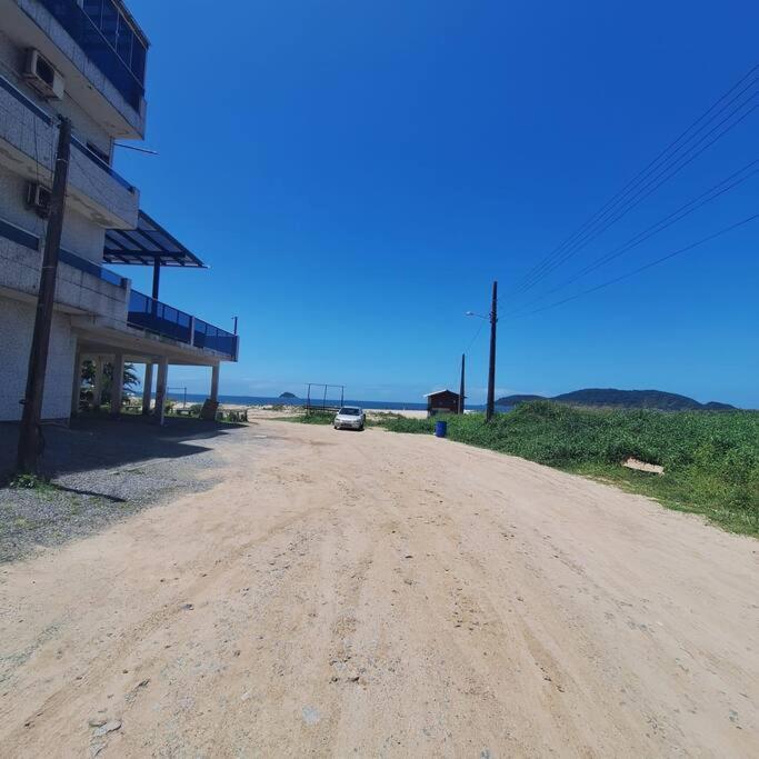 Apartamento de Praia - São Francisco do Sul