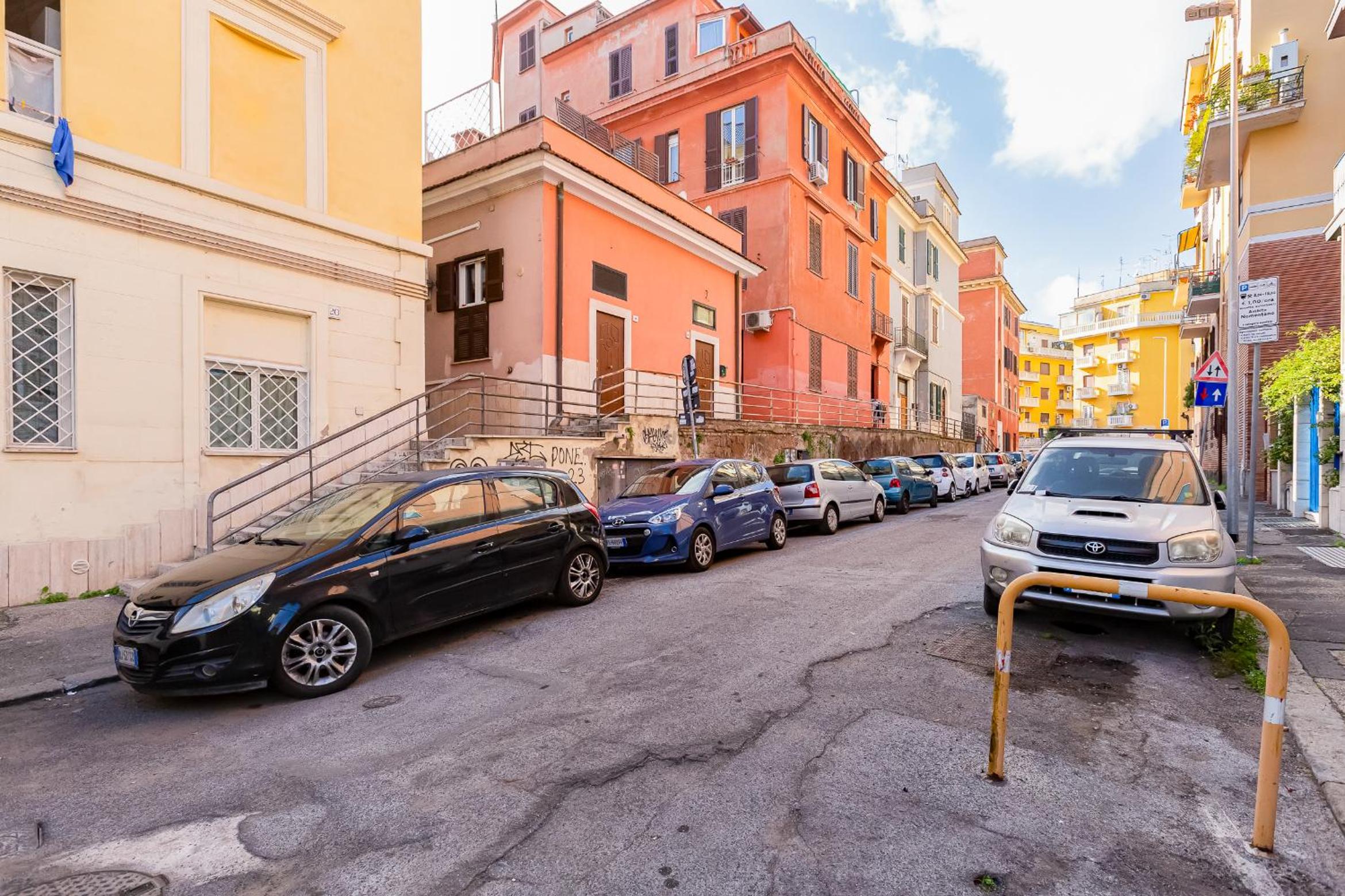 Vicolo Sereno Roma