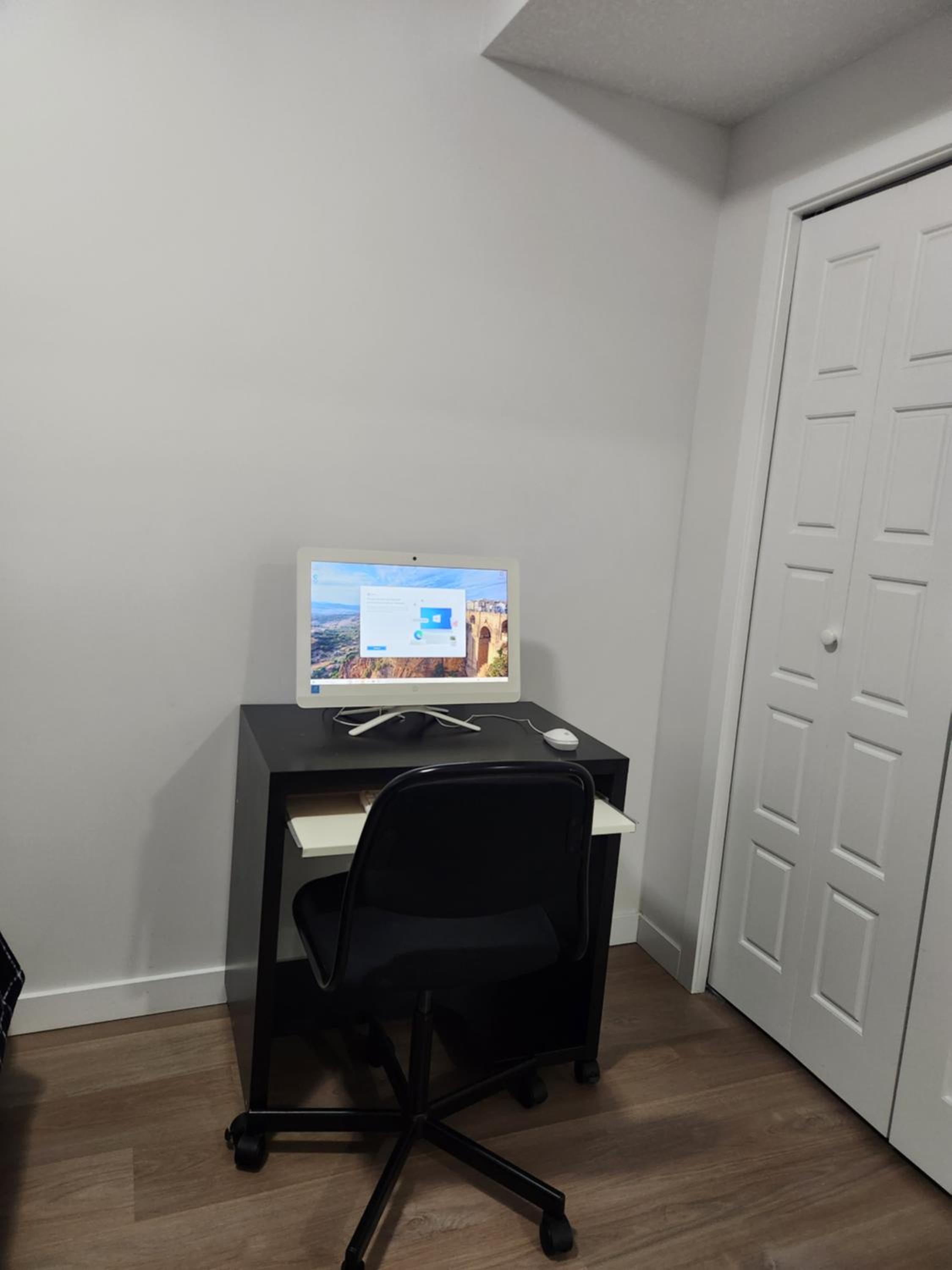 Modern 2 Bedroom Basement Suite at West Edmonton