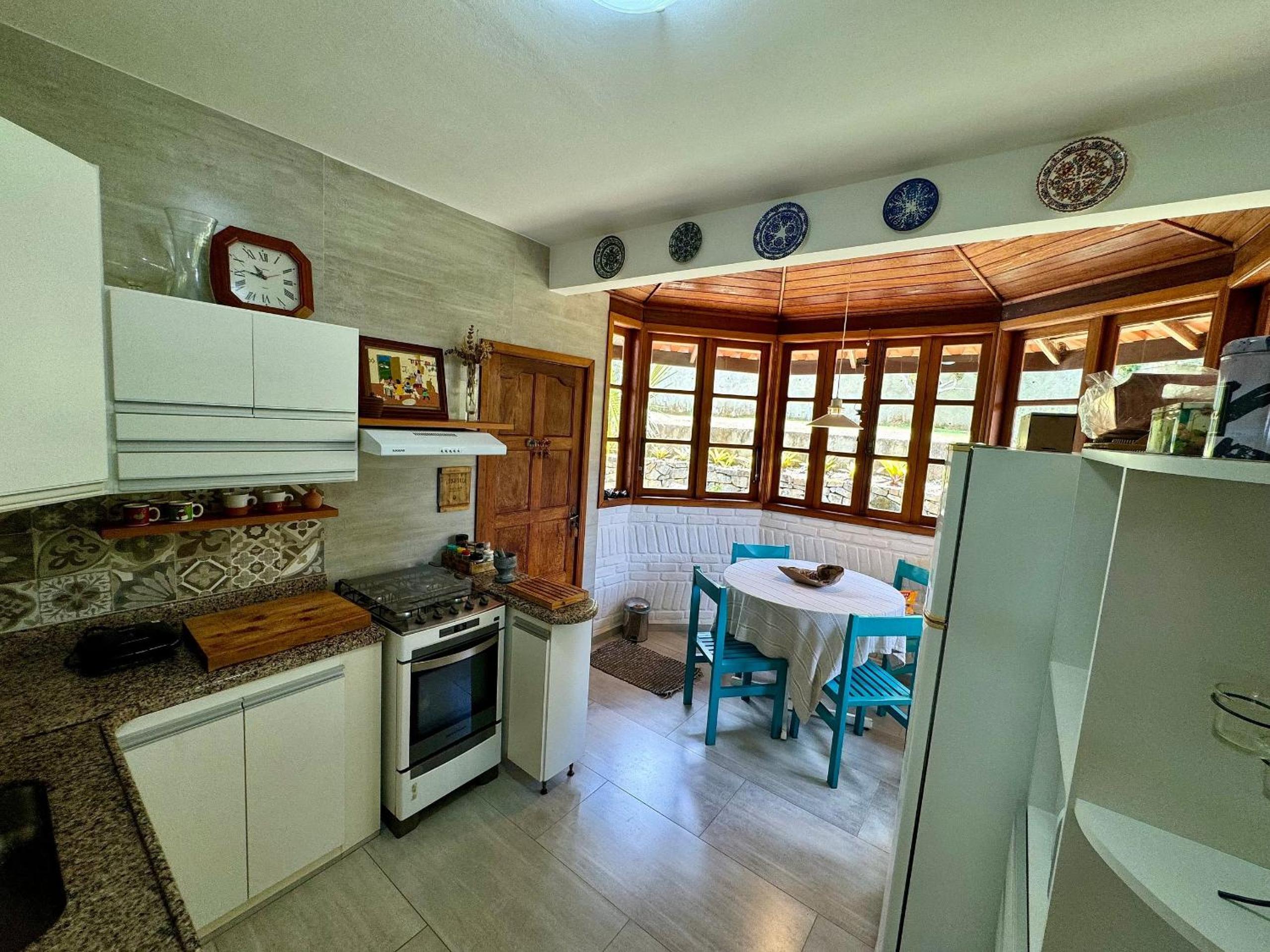 Casa na Serra com piscina, sauna e churrasqueira