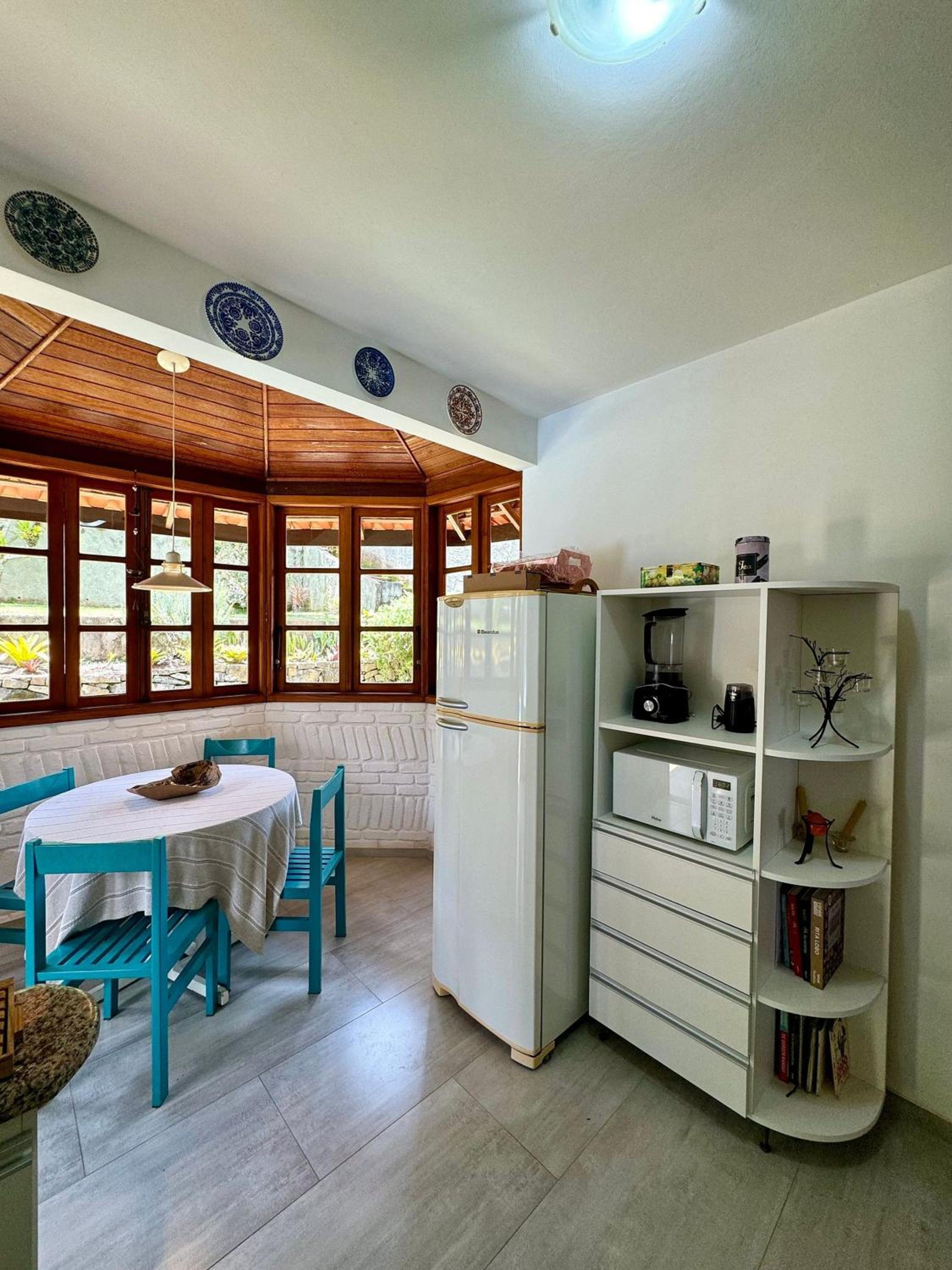 Casa na Serra com piscina, sauna e churrasqueira