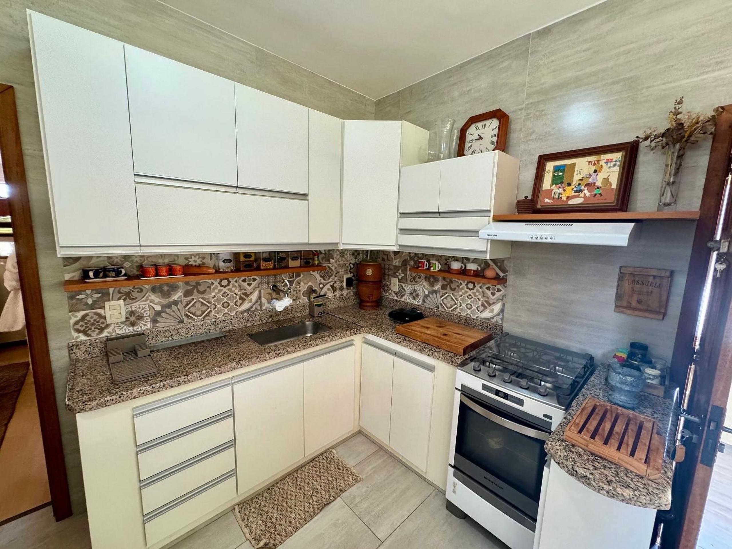 Casa na Serra com piscina, sauna e churrasqueira
