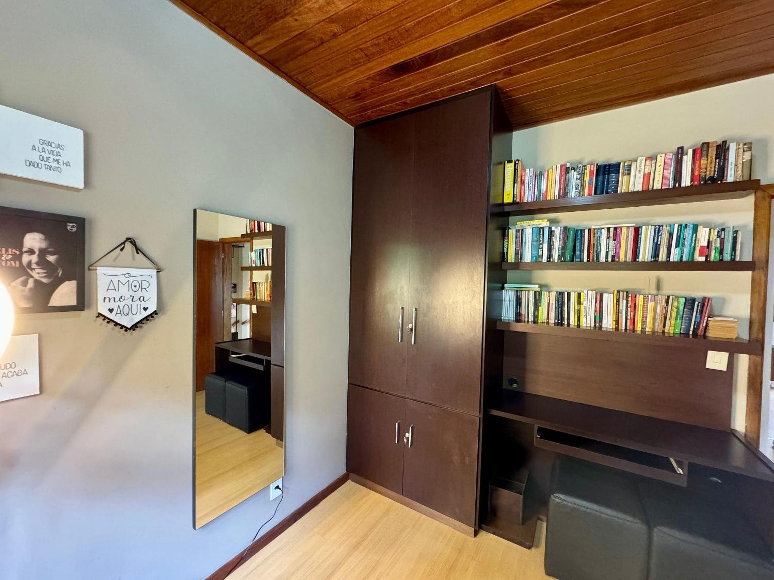 Casa na Serra com piscina, sauna e churrasqueira