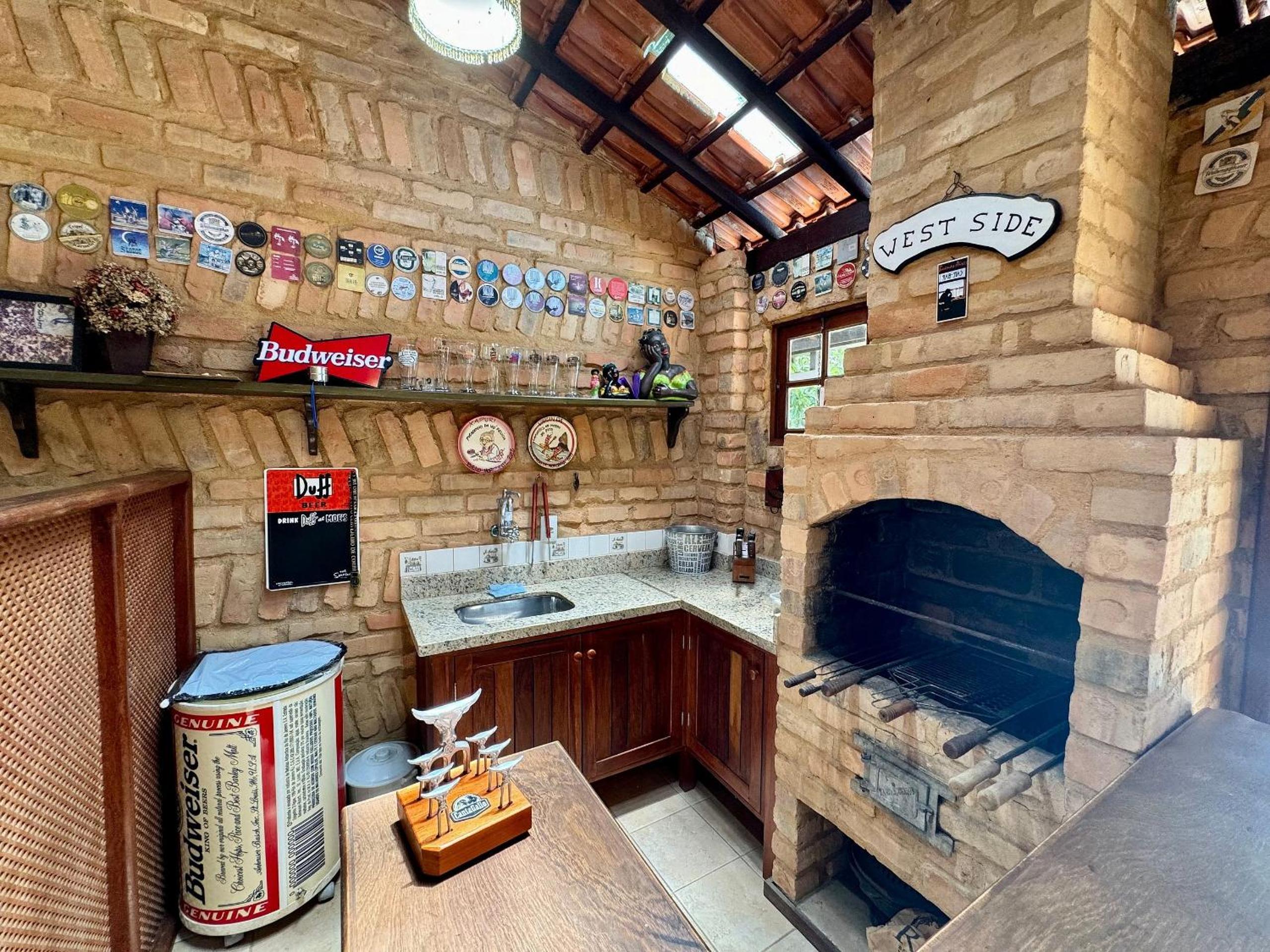 Casa na Serra com piscina, sauna e churrasqueira