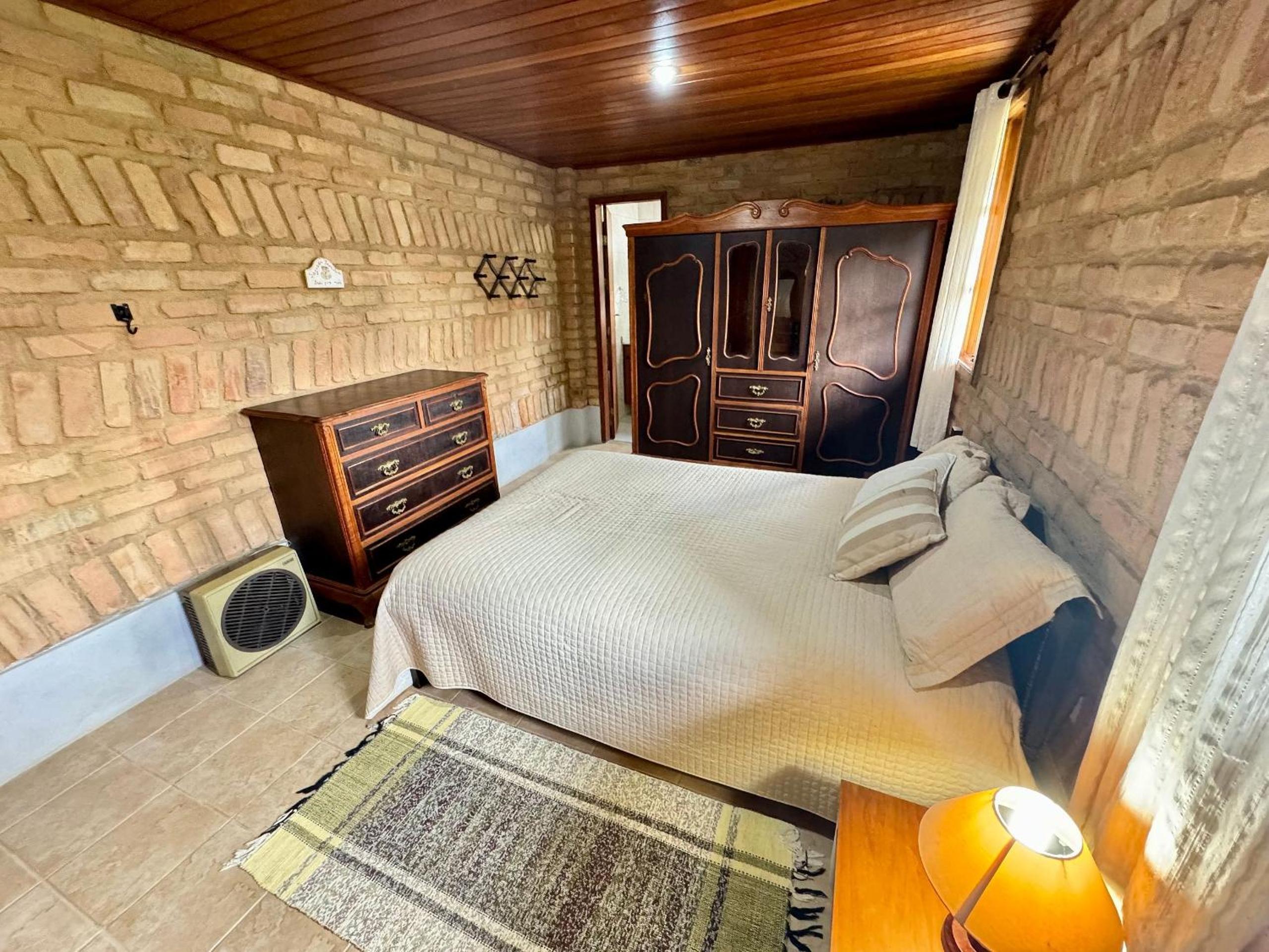 Casa na Serra com piscina, sauna e churrasqueira
