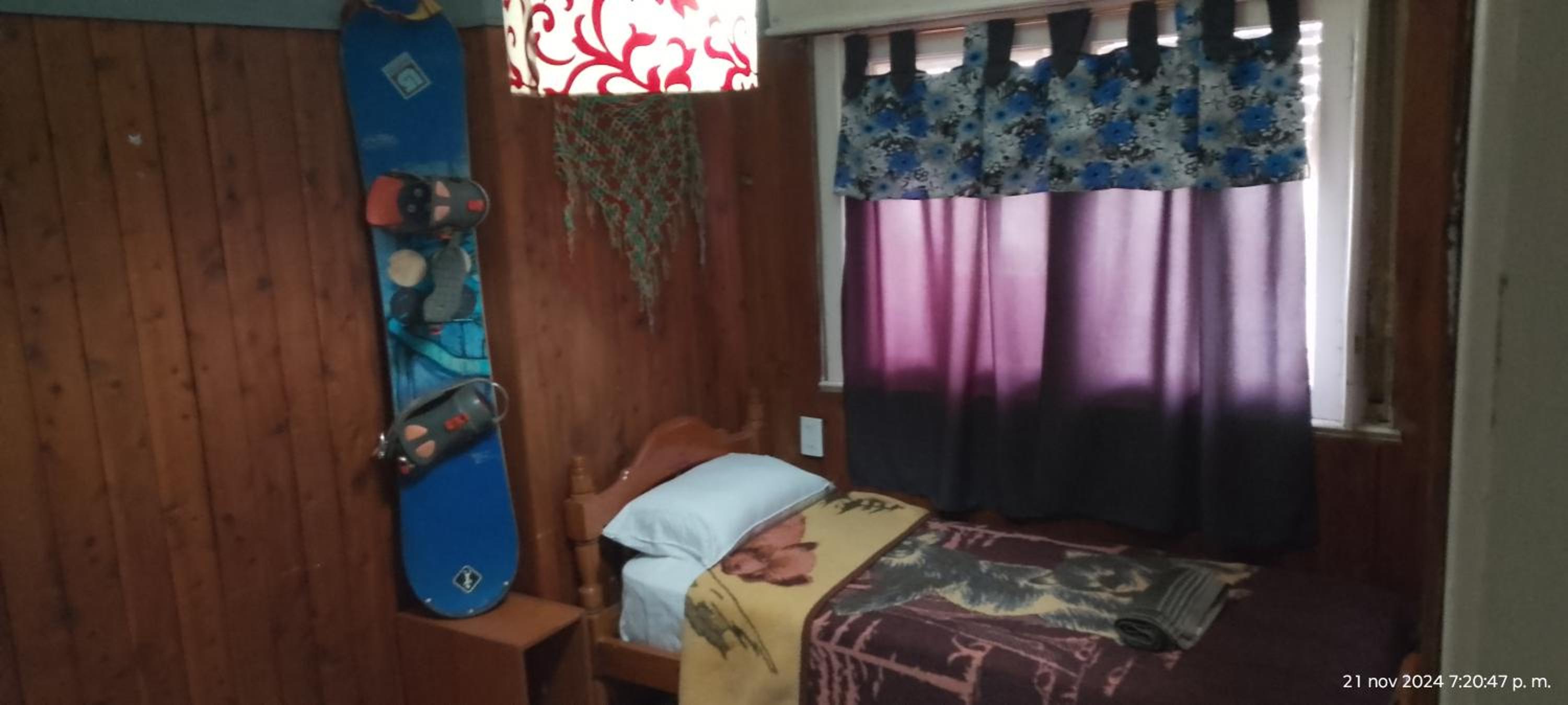 Esquel Home