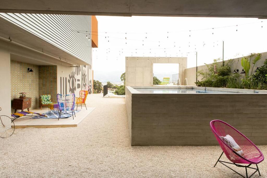 Escalante Executive Studio AC