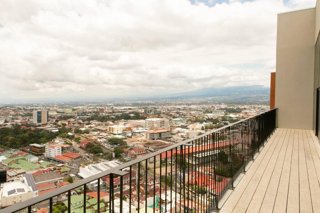 Escalante Executive Studio AC