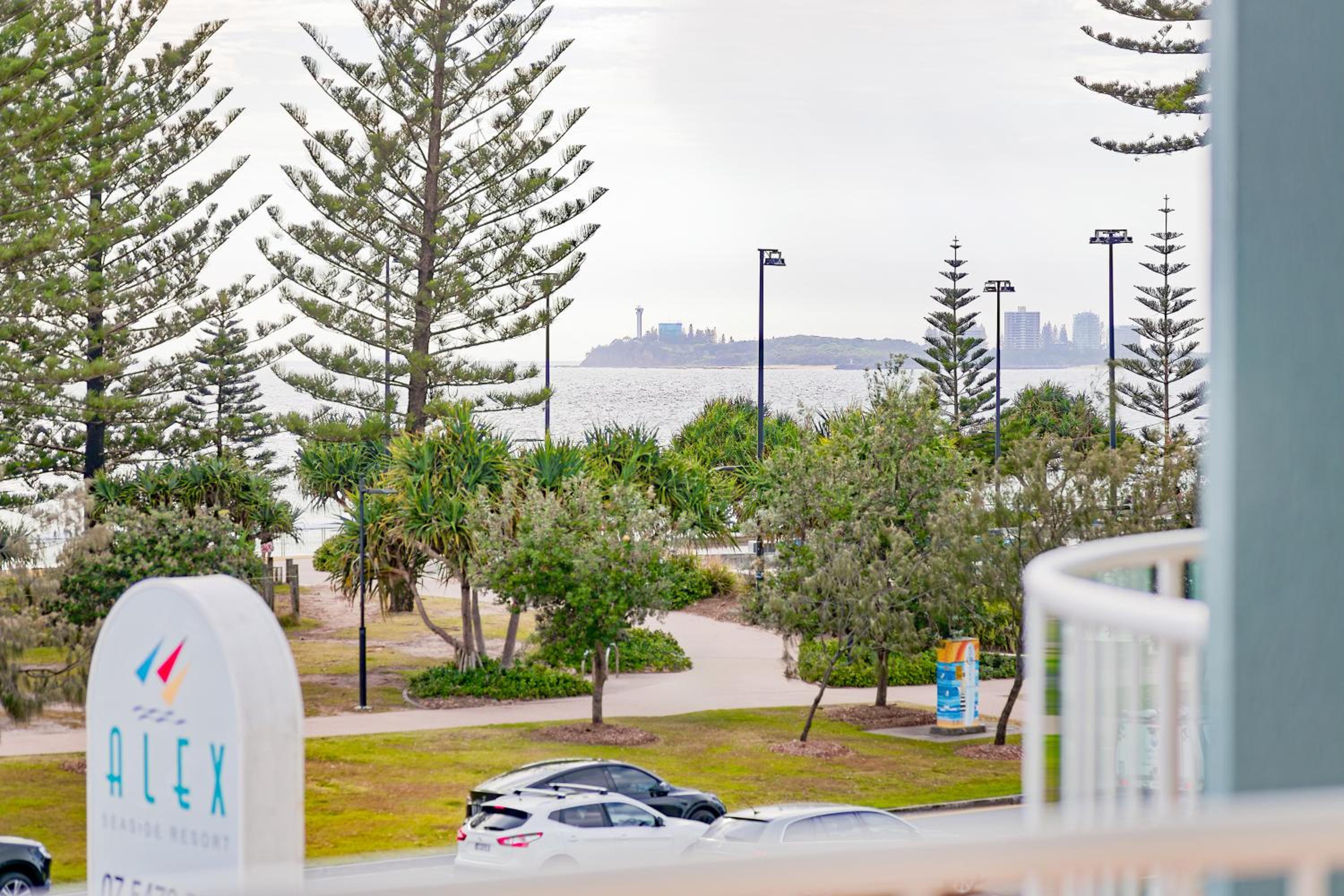 Alex Seaside Resort