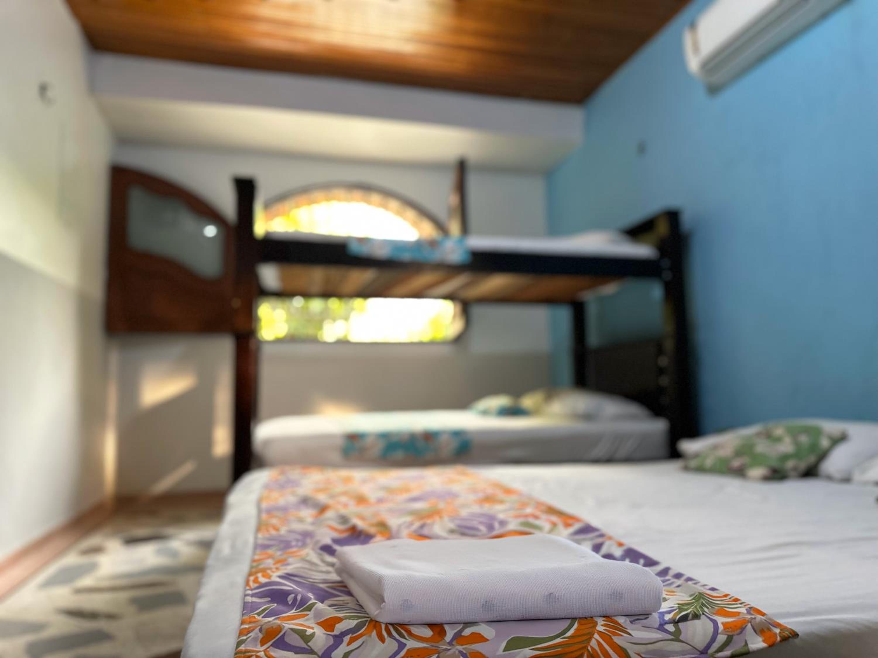 Tia Chela hostel