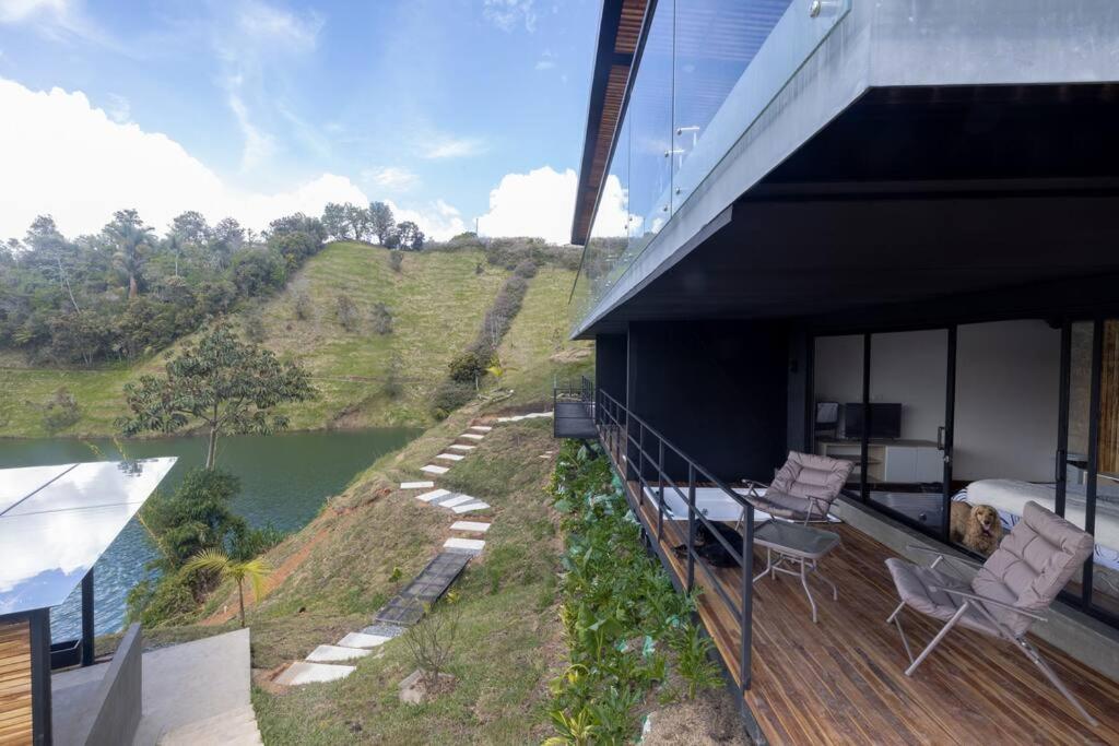Sky House Cabaña Guatapé