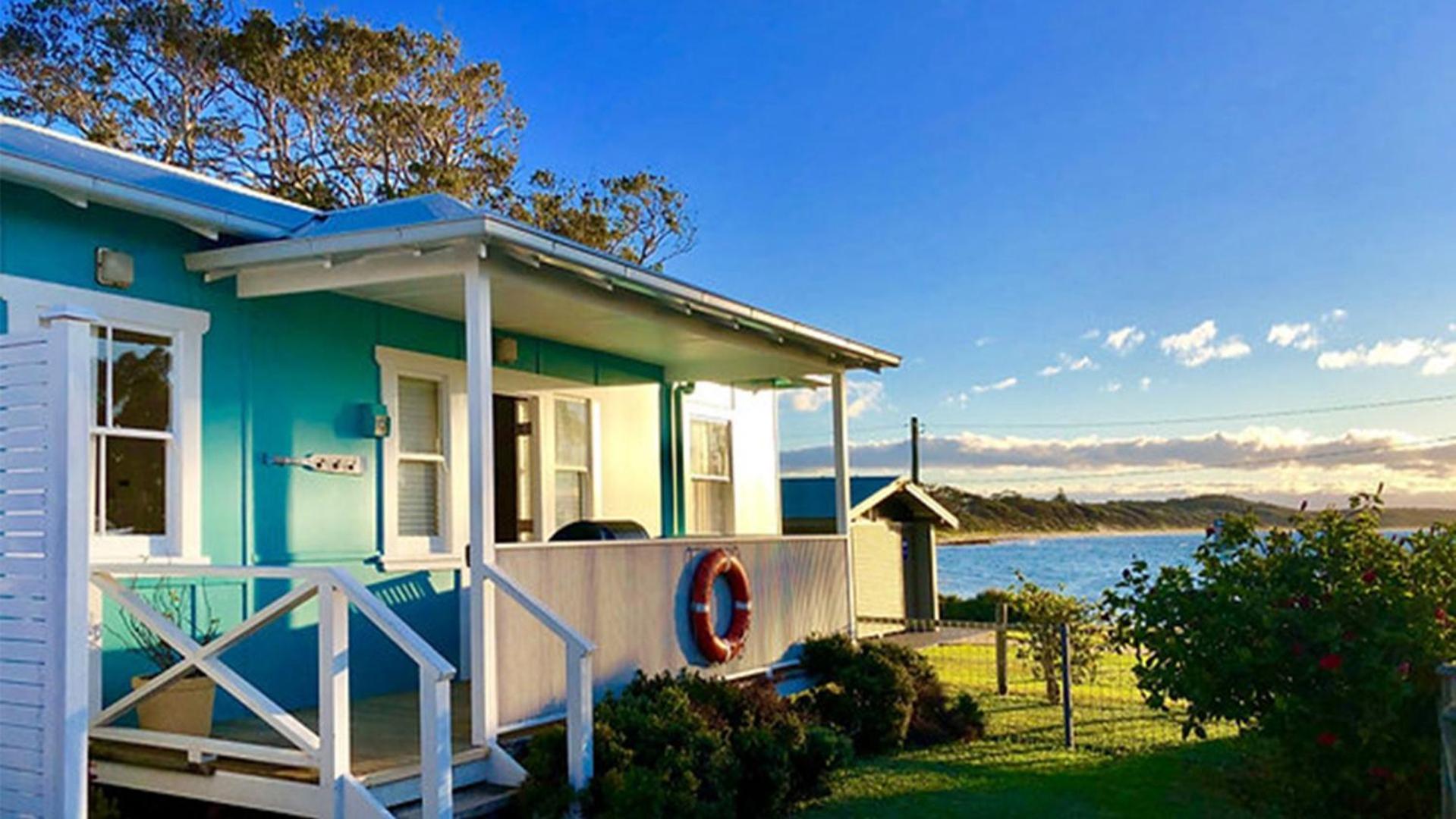Aurora quintessential beachfront couples getaway