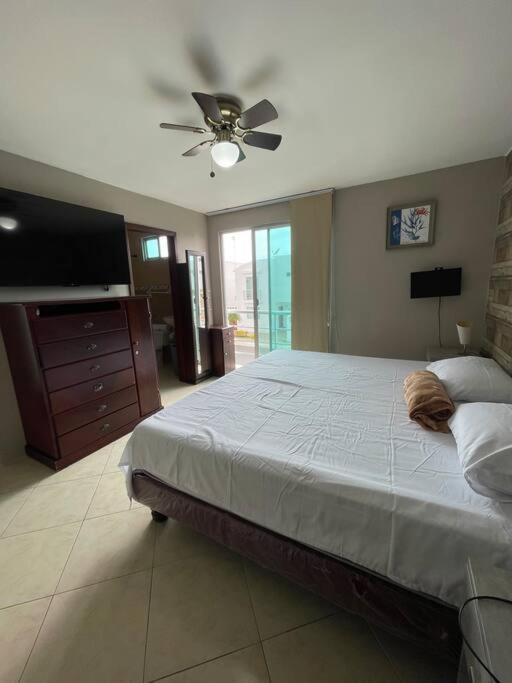 Casa con piscina privada