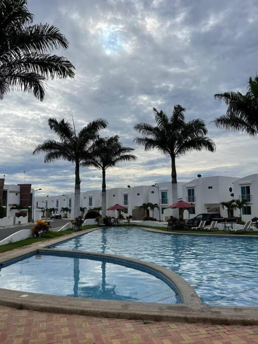 Casa con piscina privada