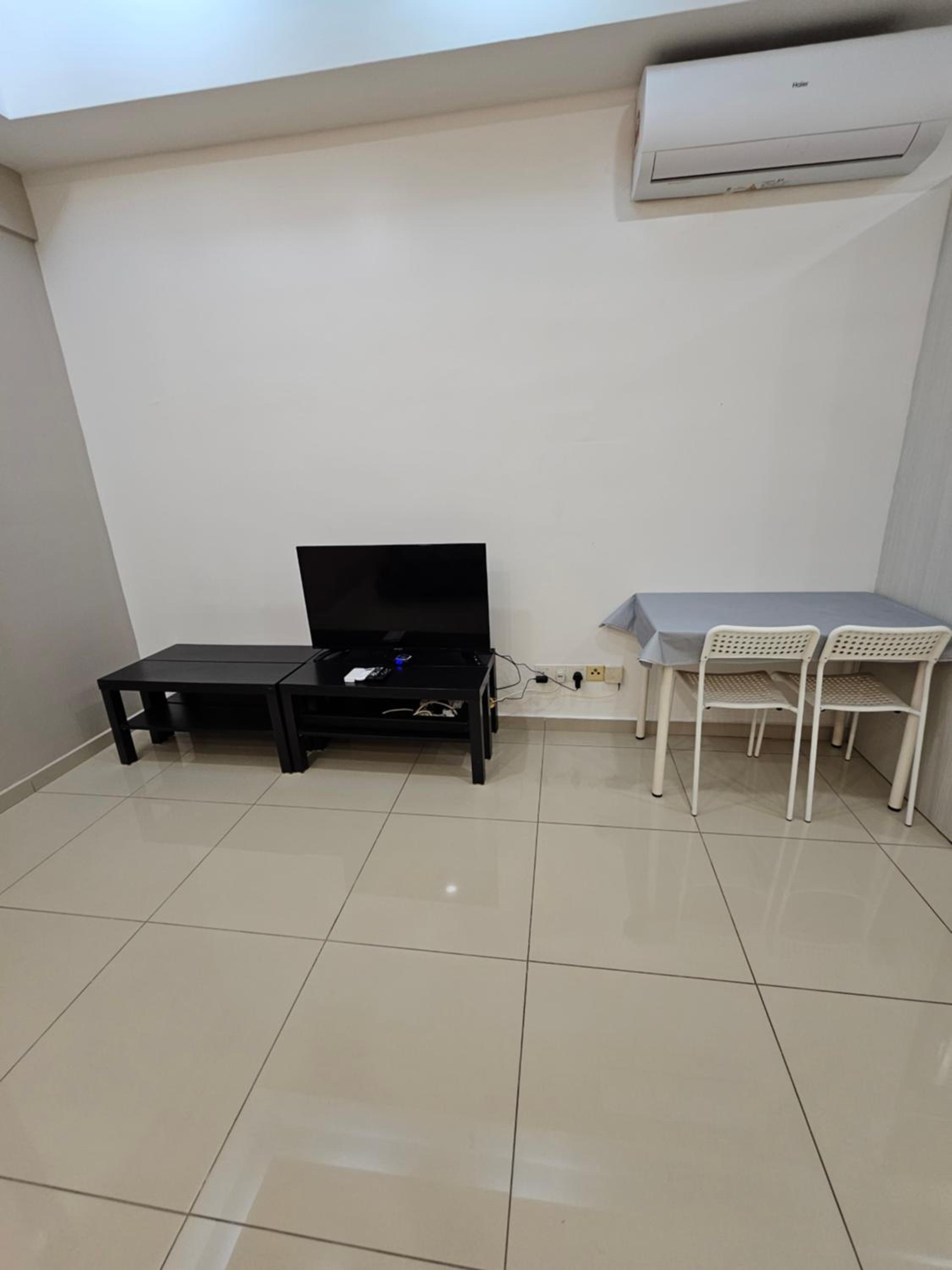 Icity i-soho homestay by Erna