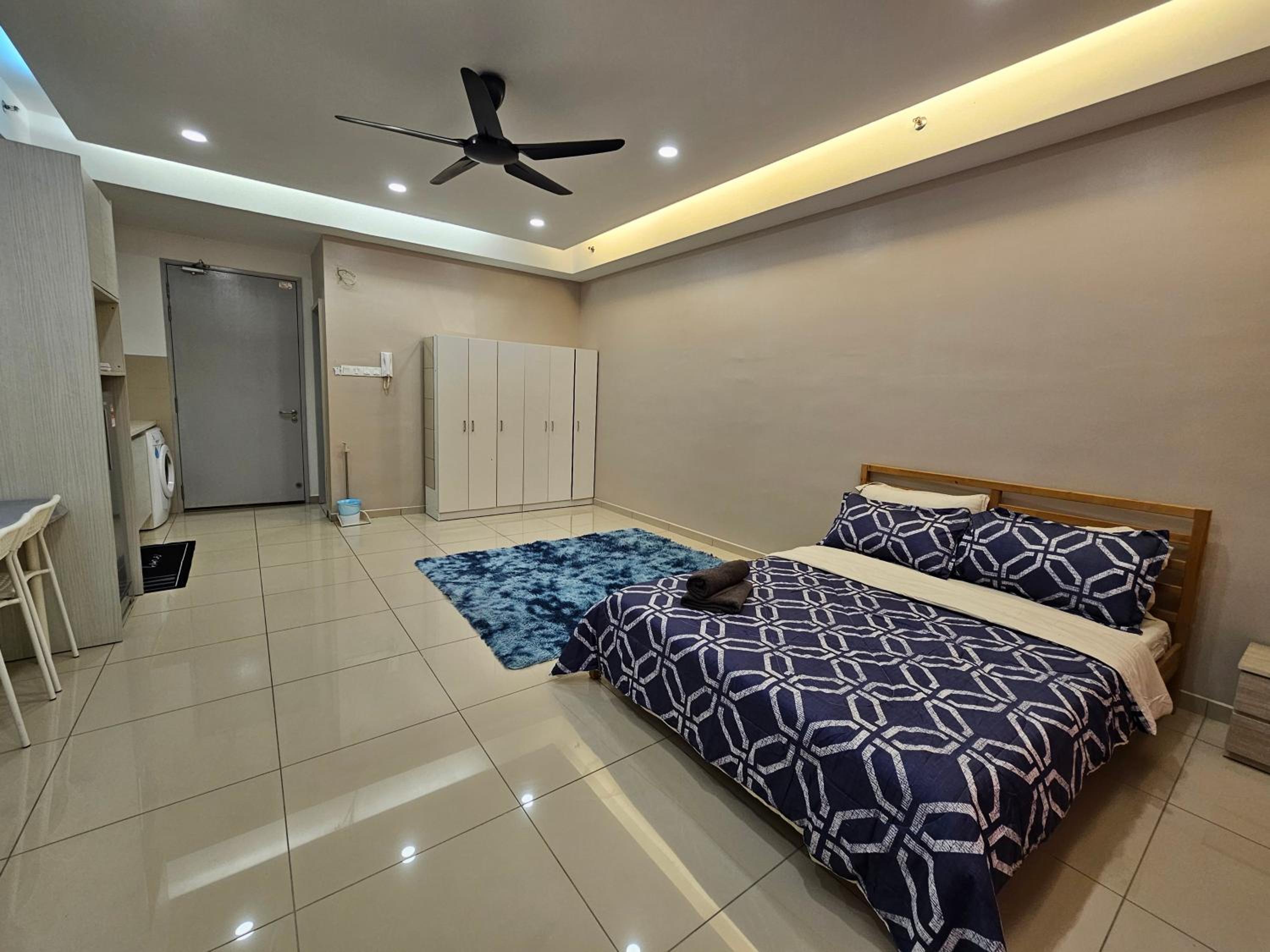 Icity i-soho homestay by Erna