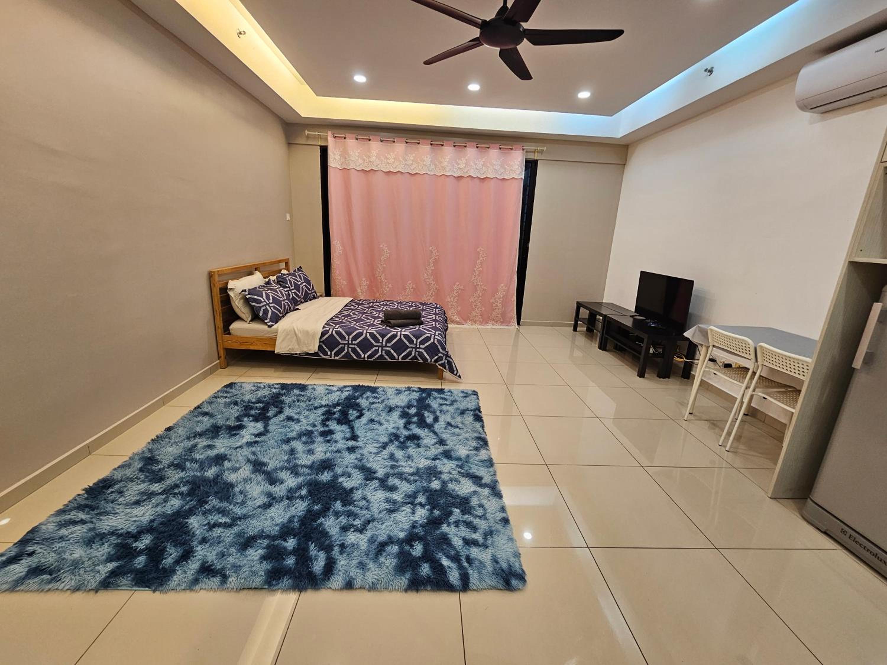 Icity i-soho homestay by Erna